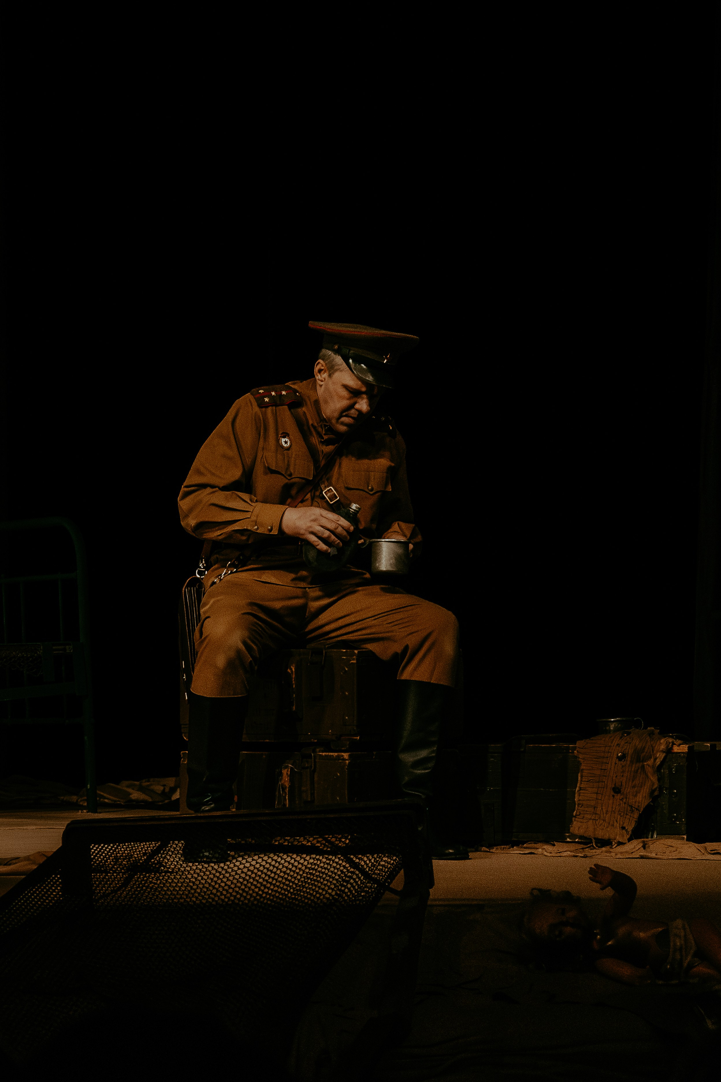 Театр Юного Зрителя " Не покидай меня». Фотограф Марк Файзулин