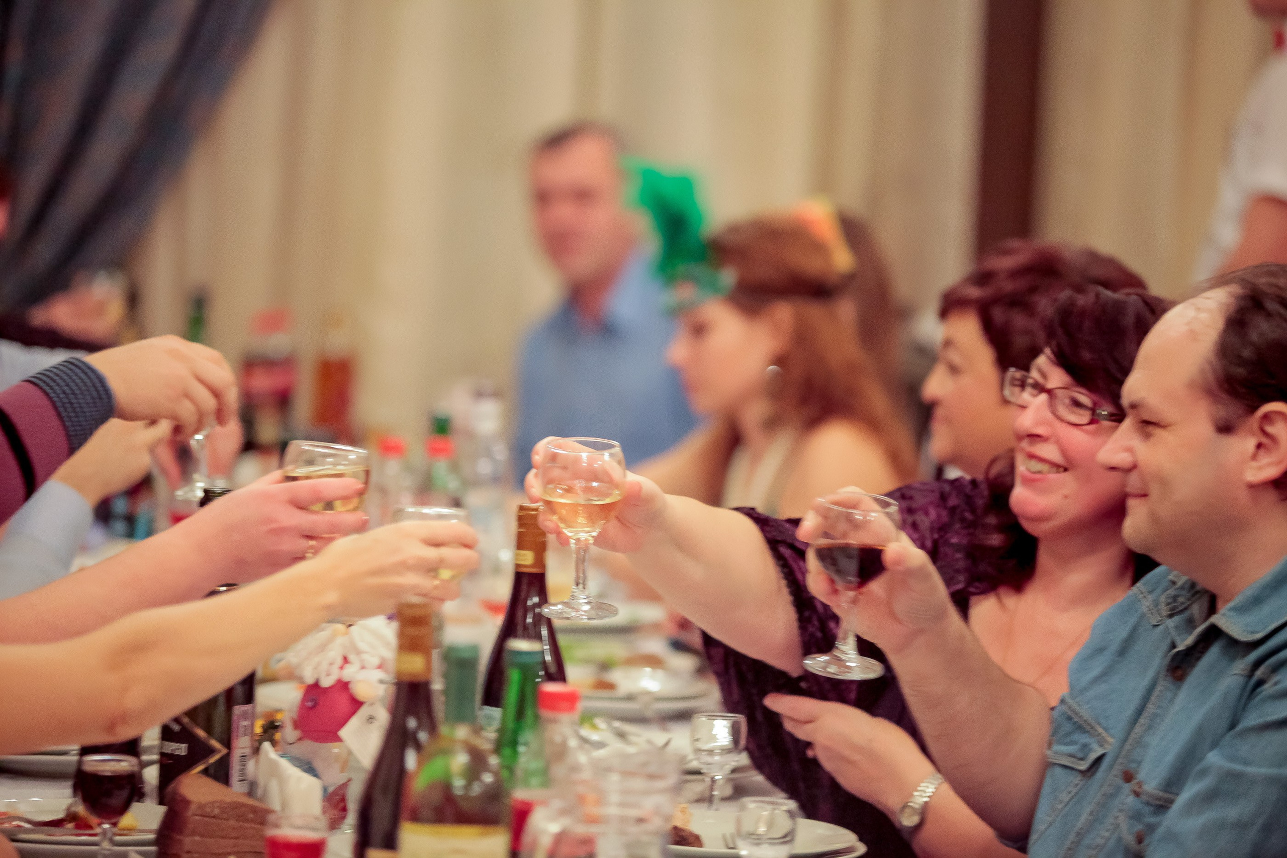 Корпоратив. Max Matvich and Victoria Basova are professionals in their field