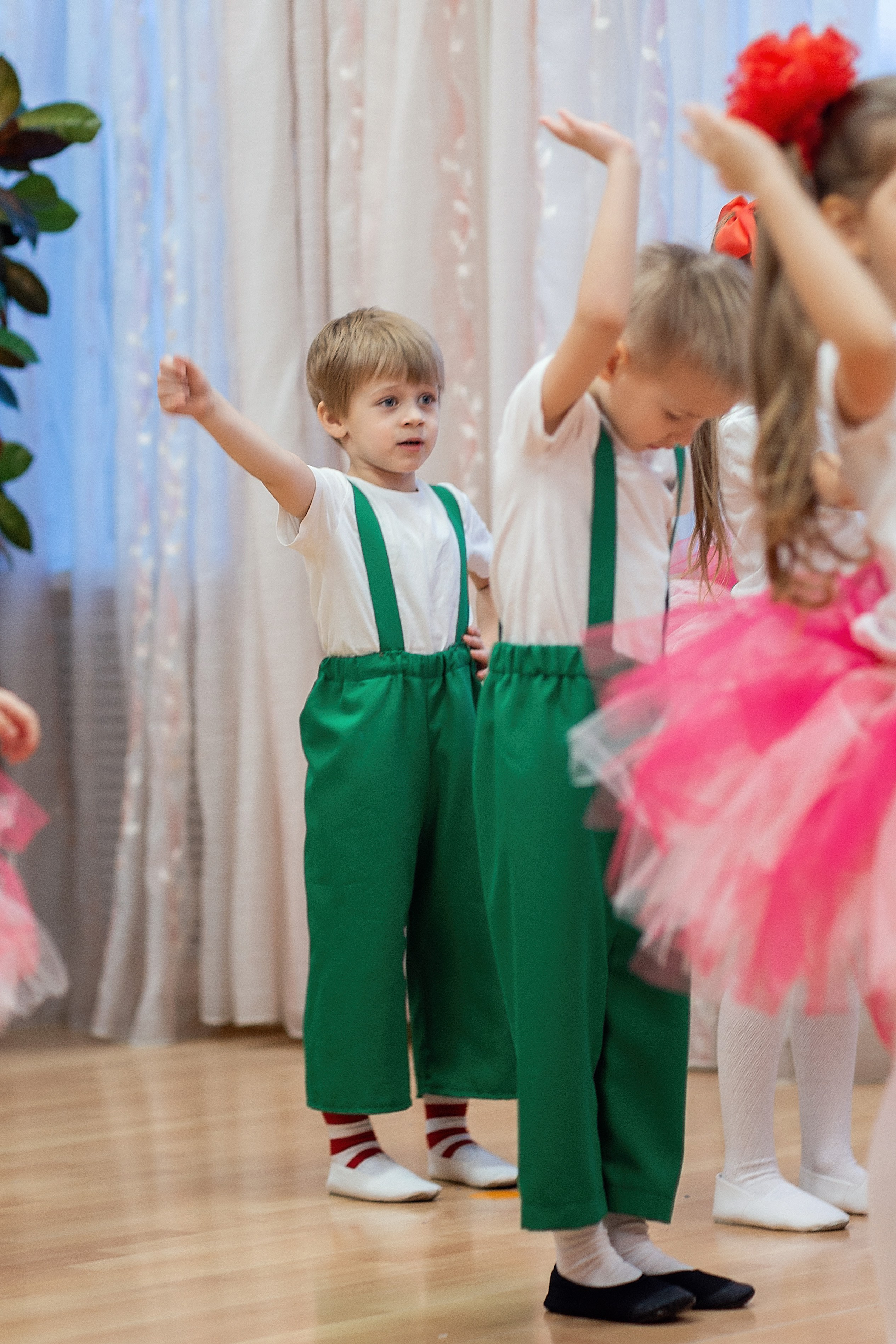 Утренник_"Карамельная фабрика» 2024. Семейный фотограф в Санкт-Петербурге