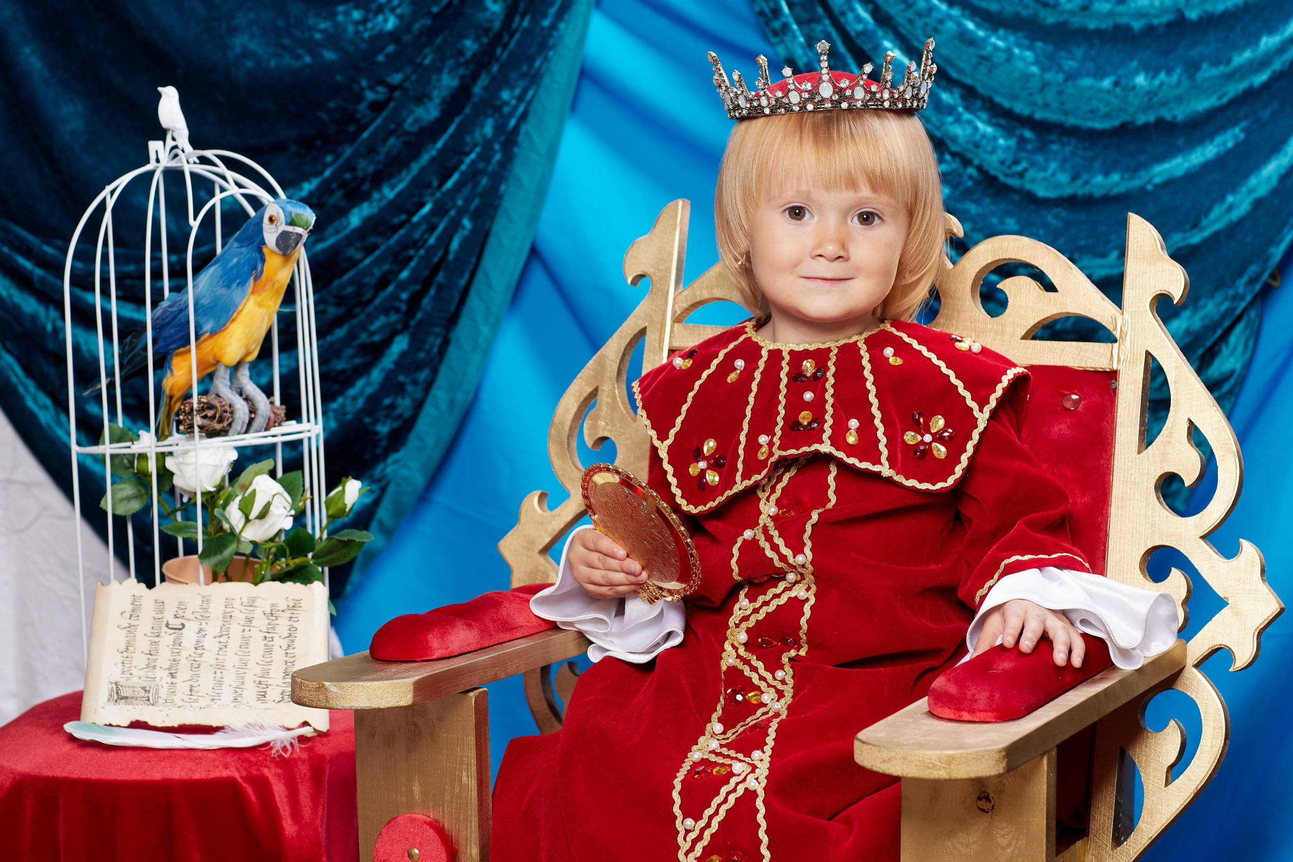 Короли. Детская выездная фотостудия