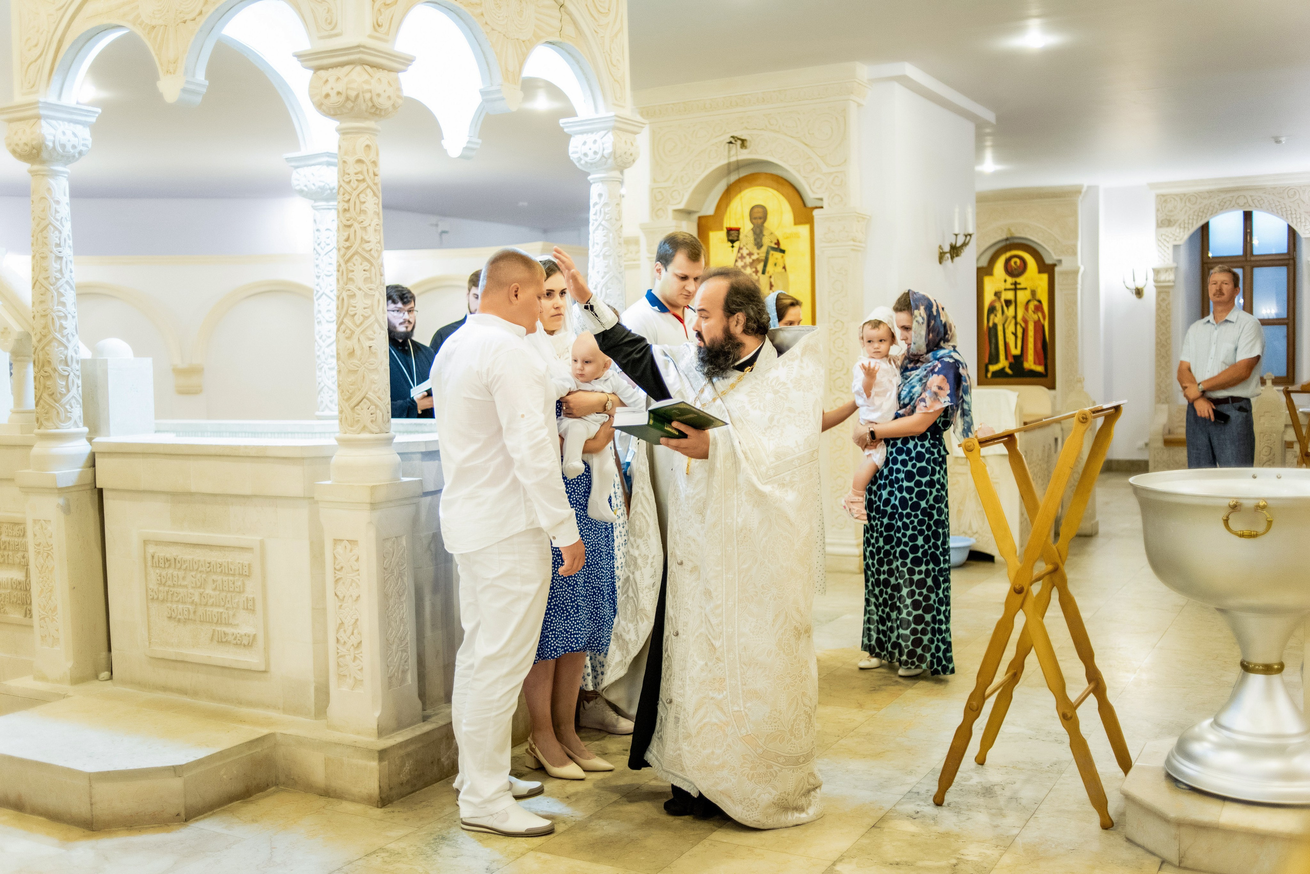 Крещении Ксении. Фотограф Юлия Попова