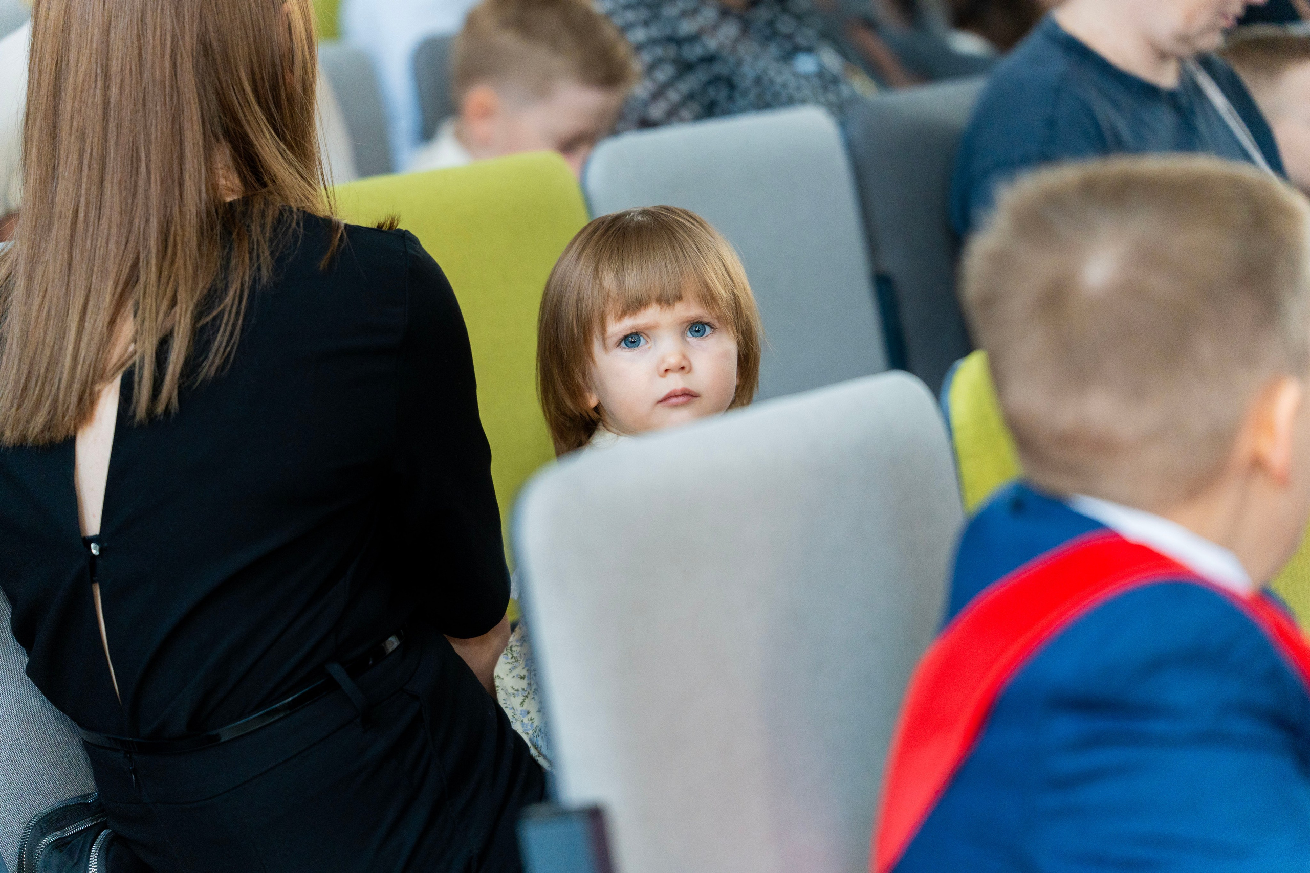 Выпускные 4 классы. Фотограф Юлия Попова