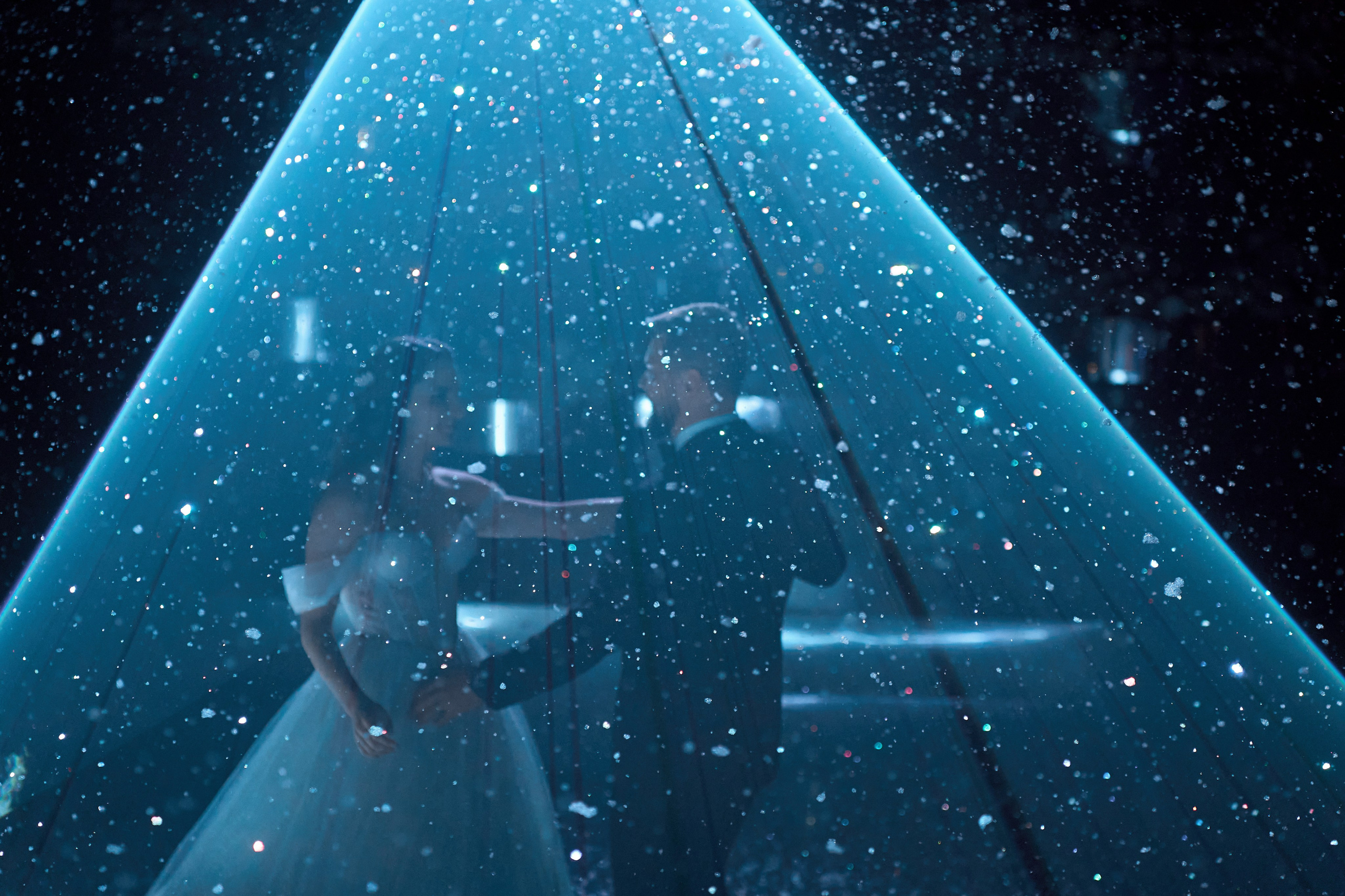 Свадьба с искусственным интеллектом в Усадьбе фамилии от ТВИНС СТУДИО лучших фотографов Краснодара. ТВИНС СТУДИО — лучшие свадебные фотографы и видеографы в Краснодаре