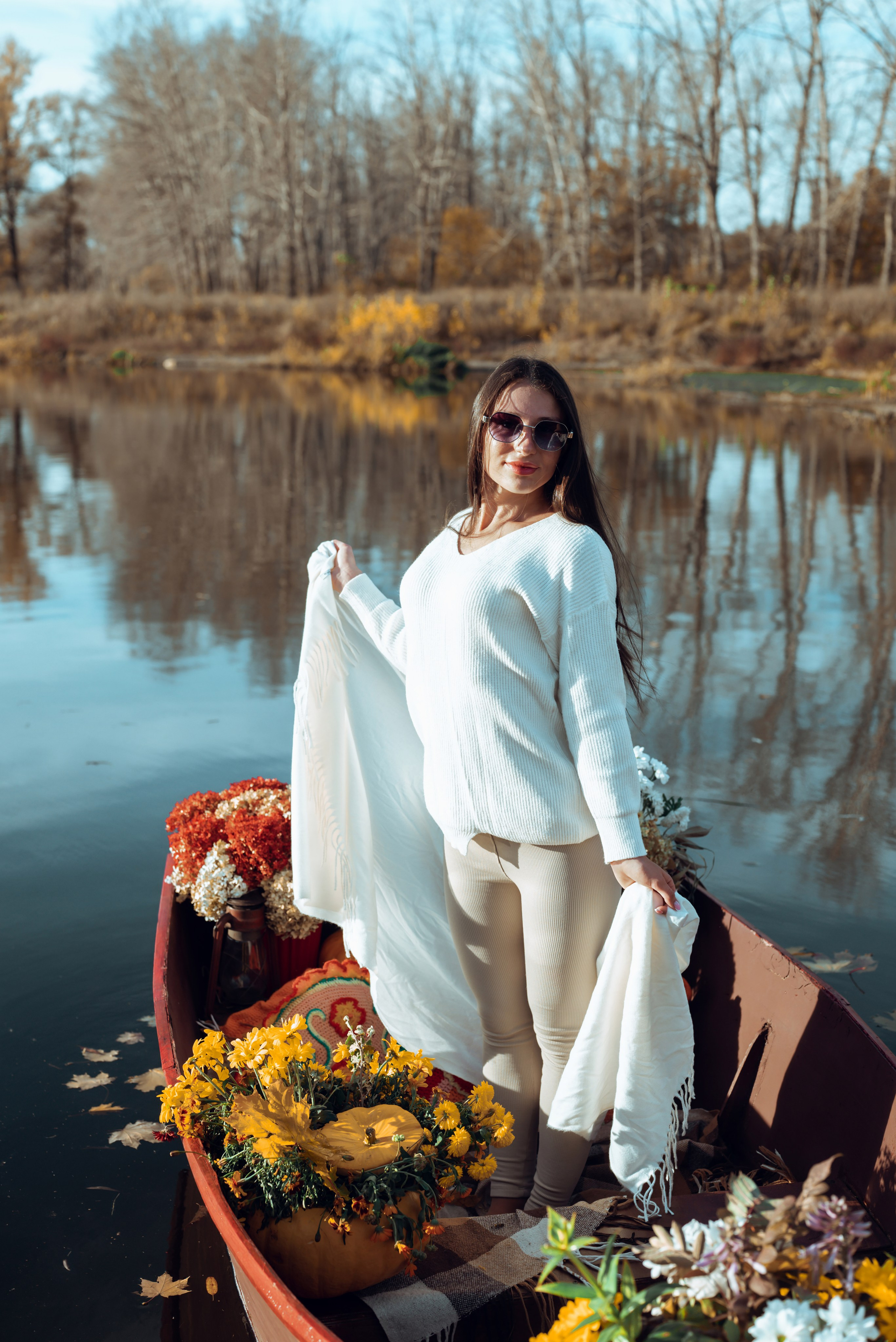 Фотопроект с осенней лодкой. Фотограф в городе Салават