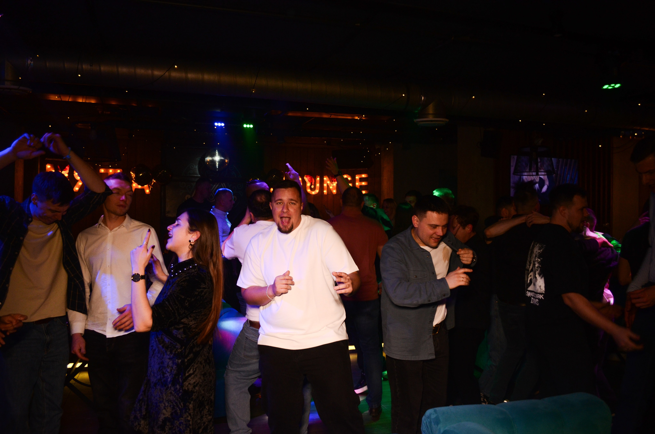 27.12.25 New Year Party. Мята Спортивная — Кальянная, караоке, бар в Минске