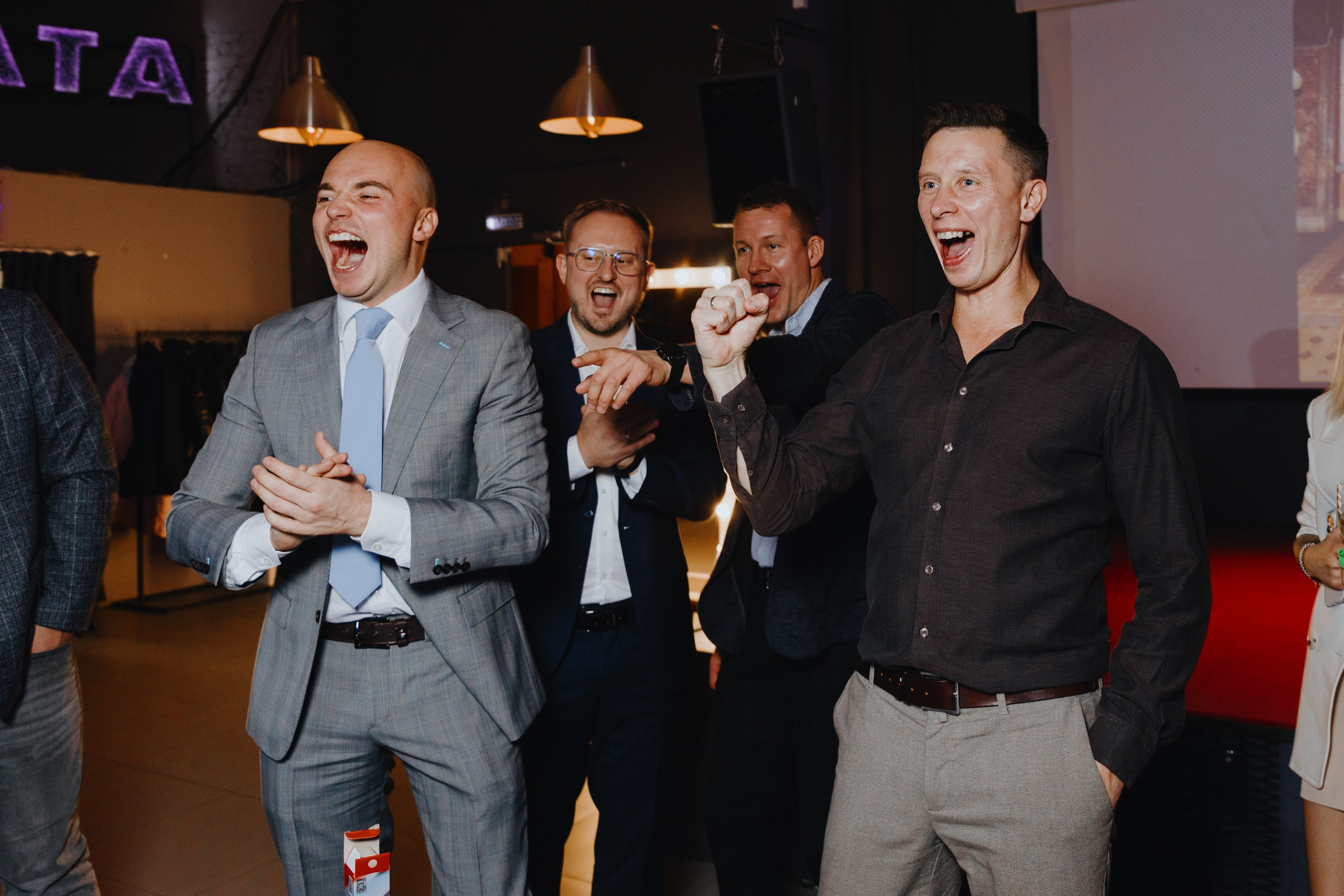 Свадьба Евгения и Юлии | Лофт Com.Nata. Фотограф Илья Чернов