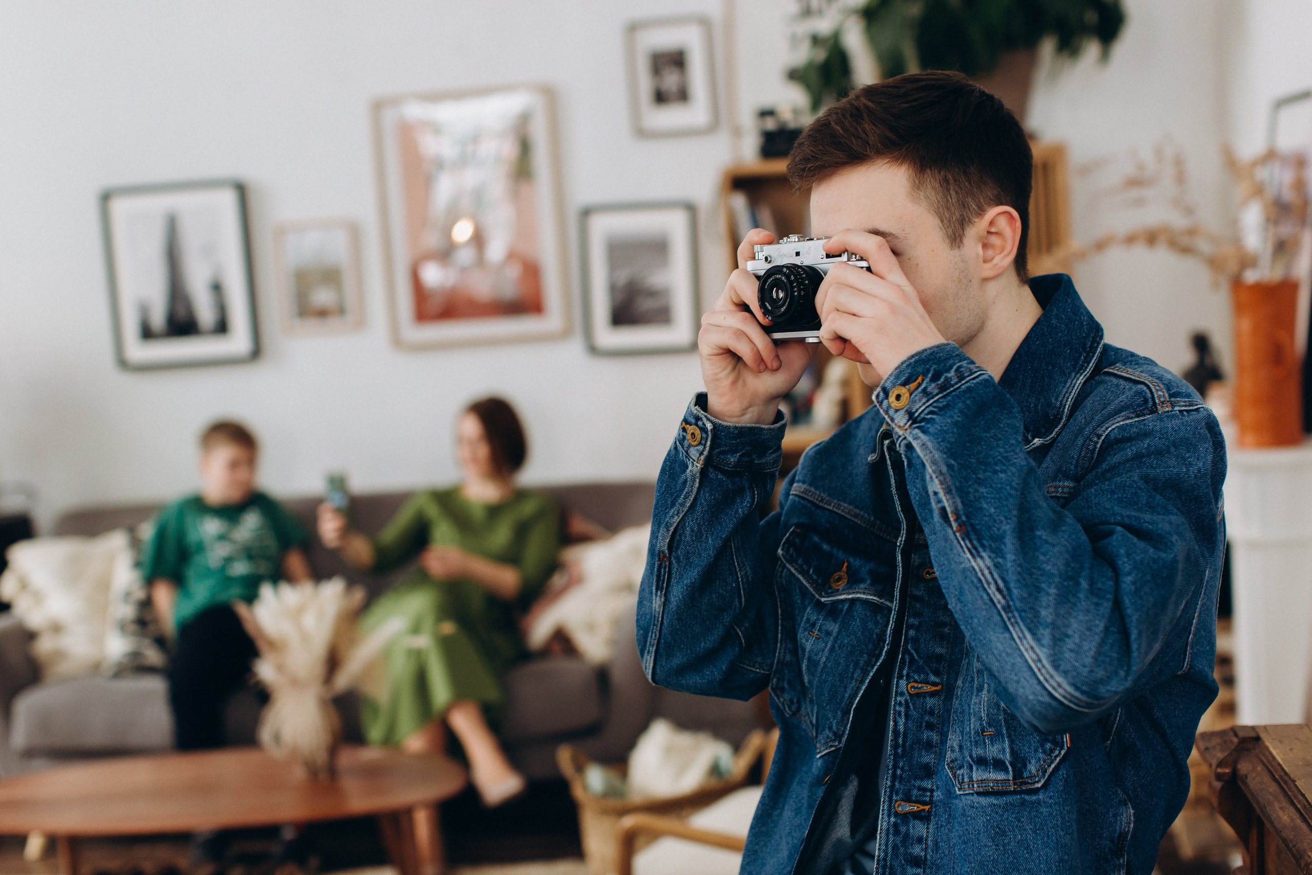 Семейная фотосессия в студии для Елены и ее семьи. Семейный, детский и школьный фотограф в Москве Рудницкая Анна