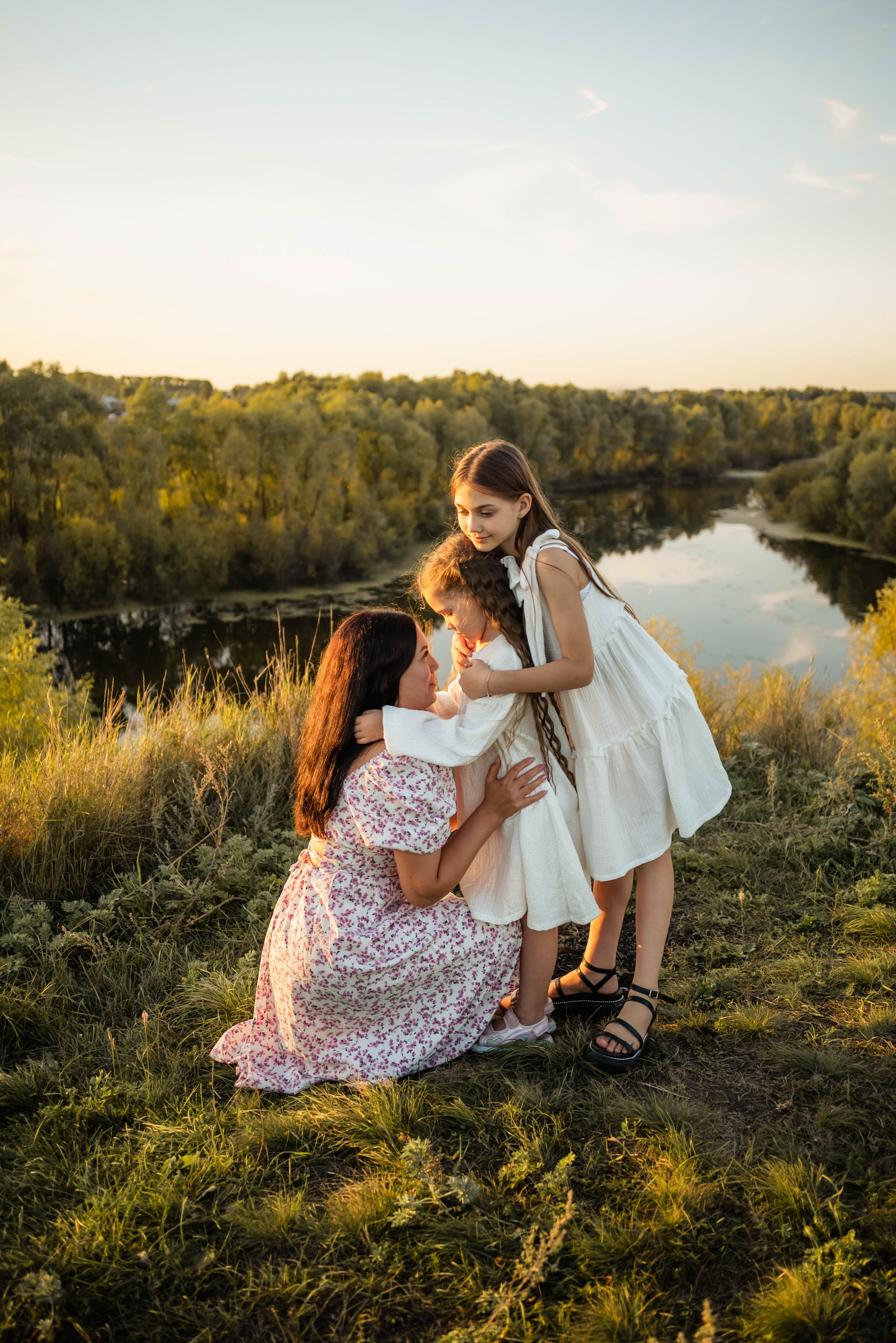 Закат в августе в шубке лисы. Свадебный и семейный фотограф в Новосибирске, Санкт-Петербурге, Москве