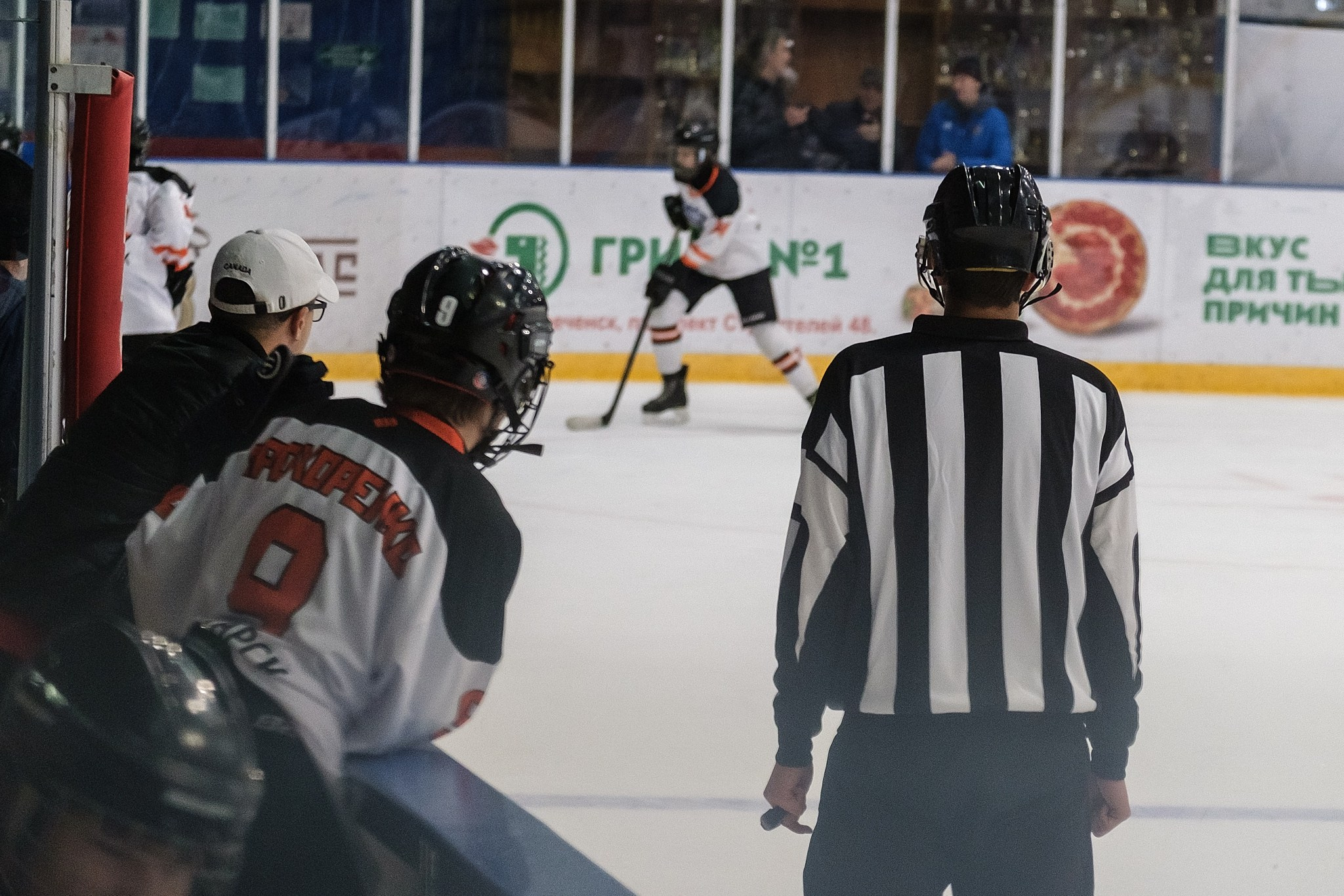 Хоккейный матч Вымпел-2011 (Междуреченск) vs Ермак (Ангарск) — фотограф в Междуреченске Никита Максимов