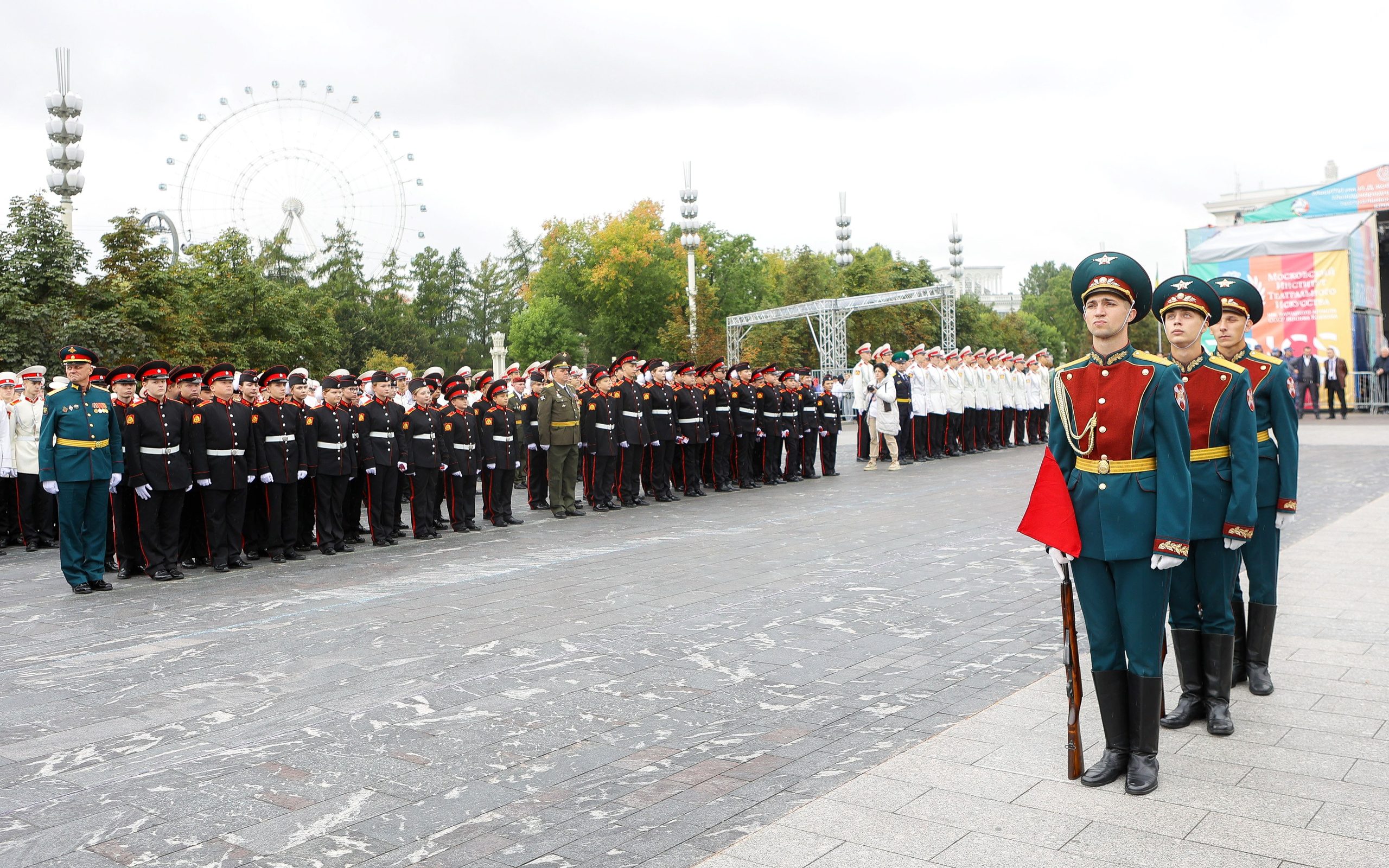 Посвящению в кадеты в Первом Московском кадетском корпусе, Дипломатической кадетской школы. Выпускные альбомы и школьный фотограф в Подольске, Троицке, Щербинке, Москве и Московской области