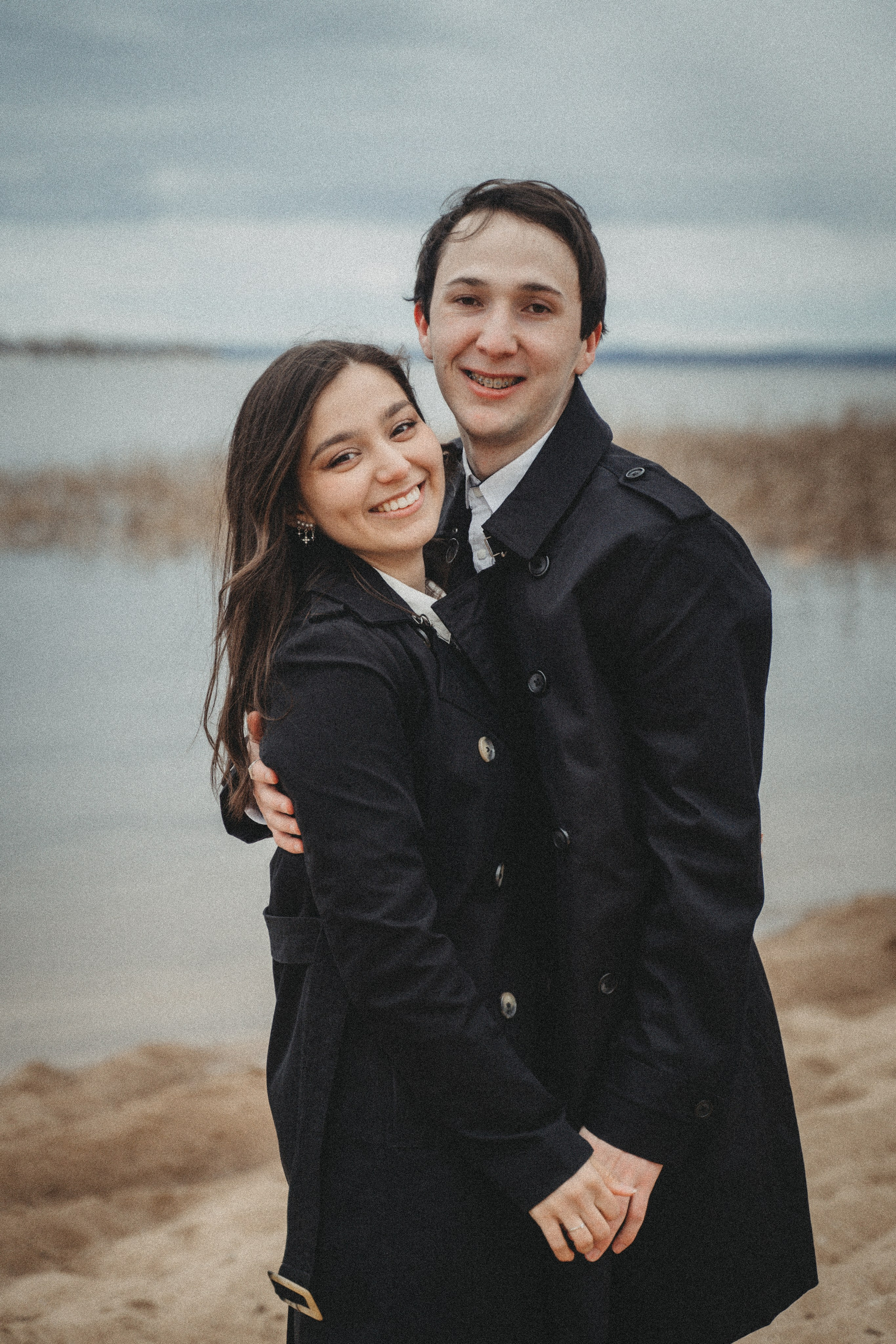 Азат и Маня. Главная