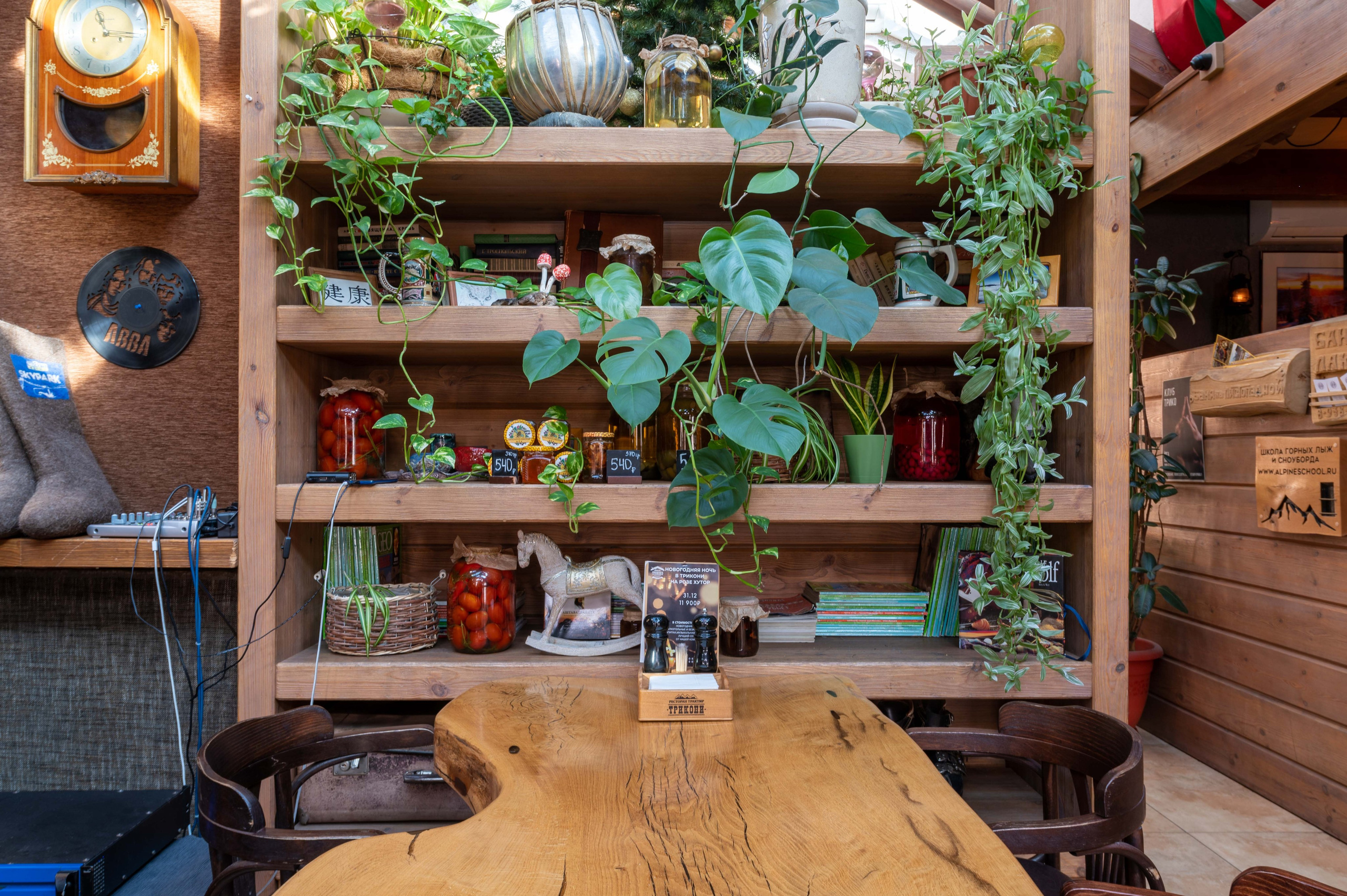 Ресторан «Трикони» в Красной Поляне. Репортажный фотограф в Красной Поляне и Сочи Павлюченко Екатерина