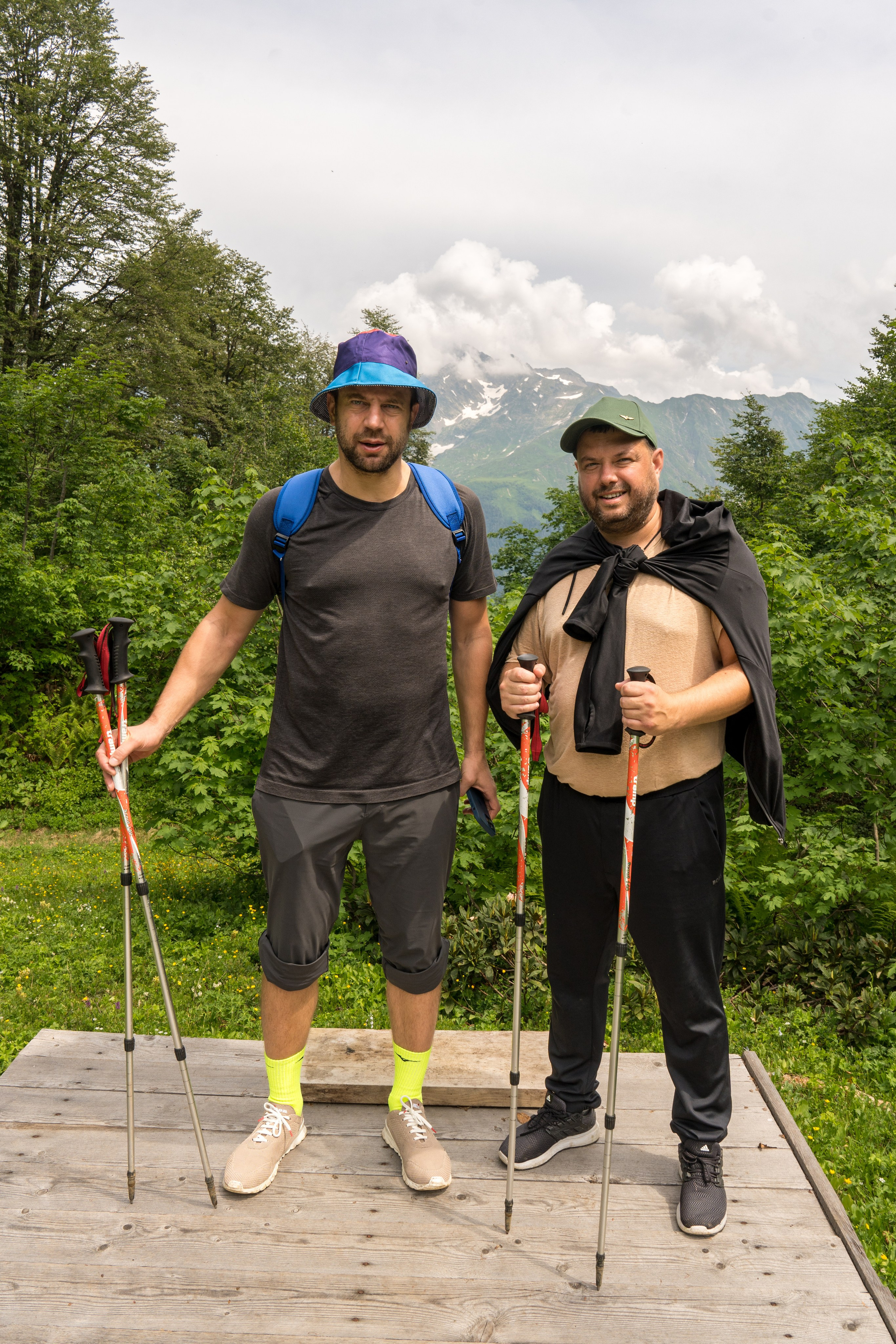 MICE мероприятие для компании «Доставка морем»: хайкинг к Ачипсинским водопадам. Репортажный фотограф в Красной Поляне и Сочи Павлюченко Екатерина