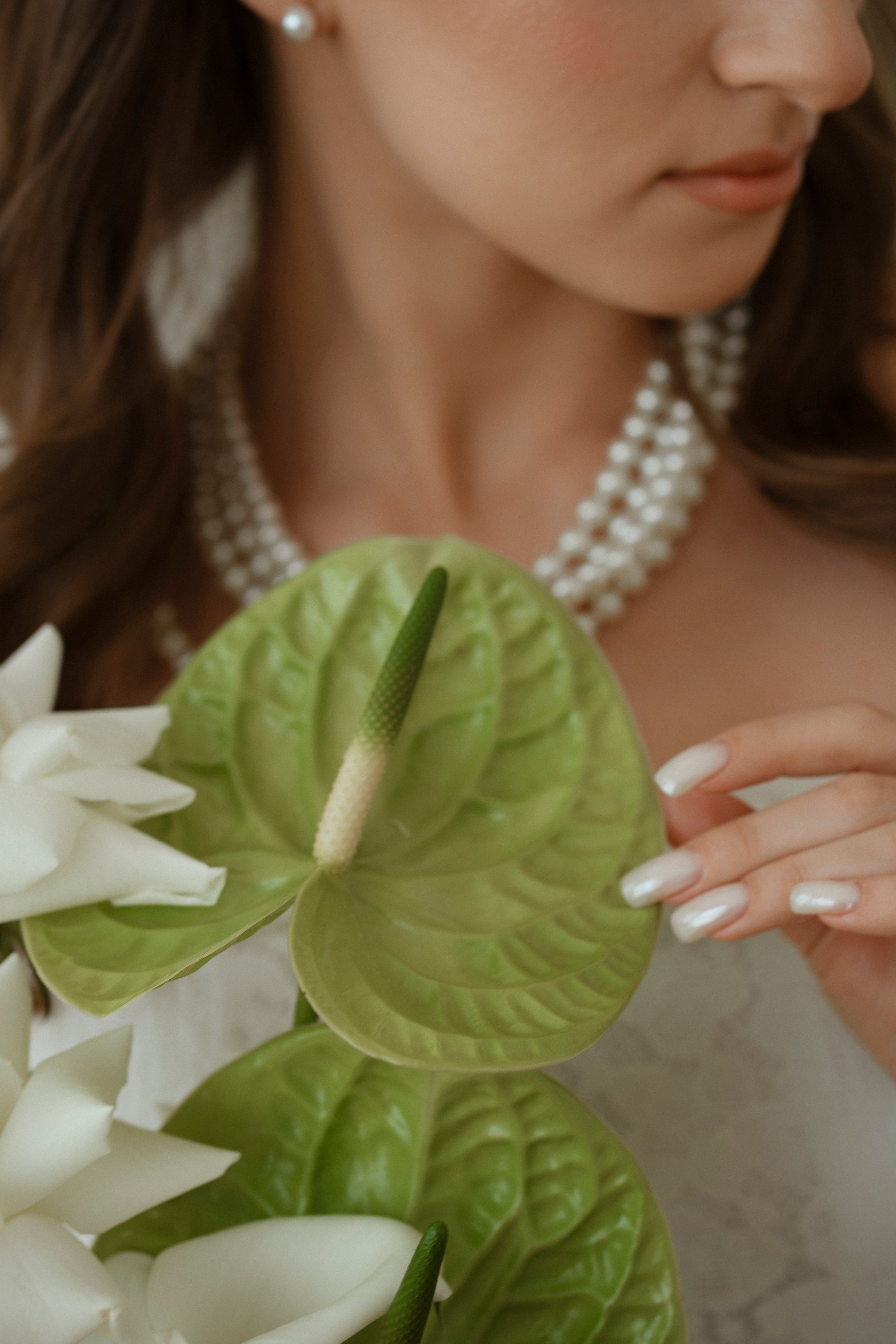 "Свадебная фотосессия в Пензе: нежный образ невесты в студии".