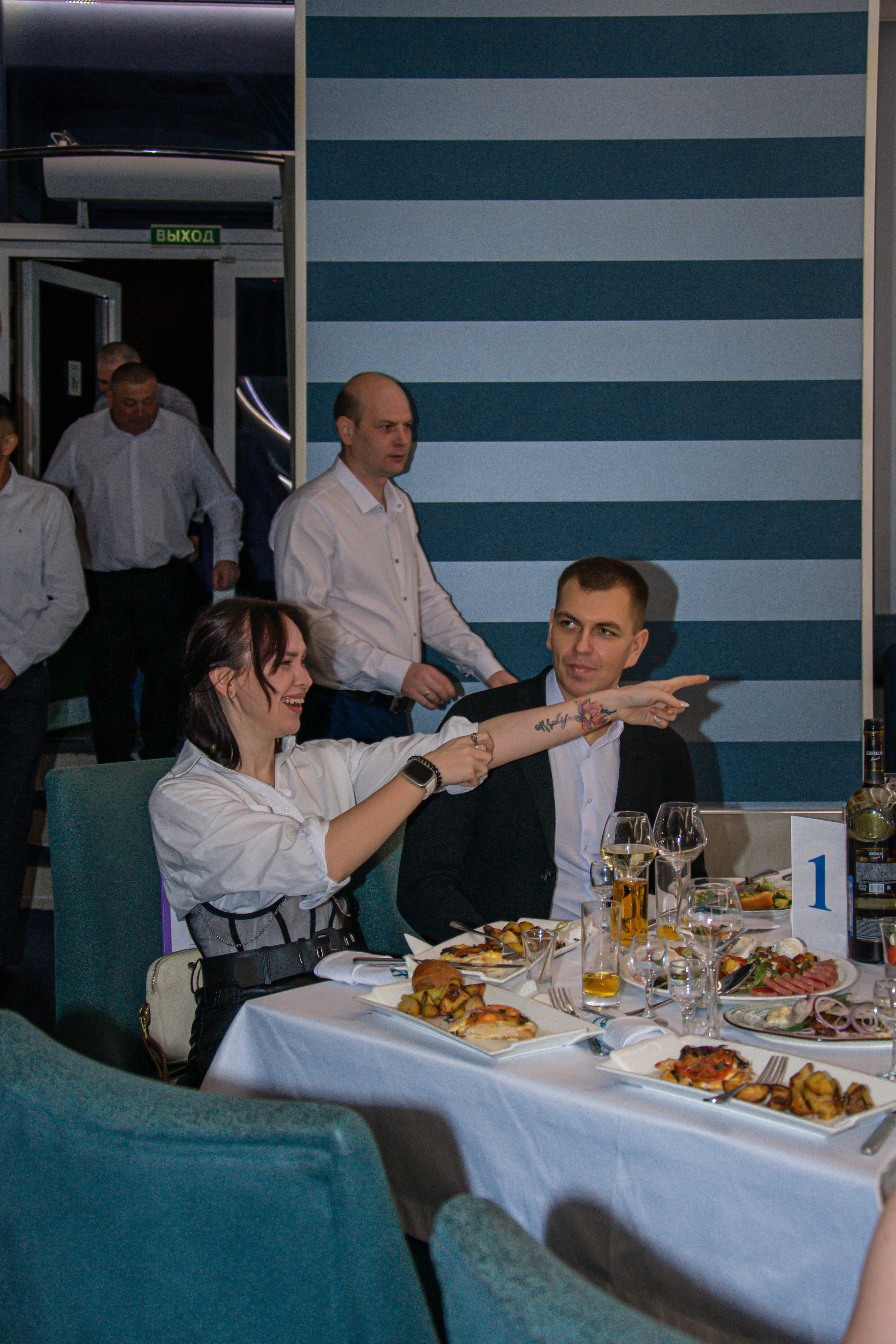 Корпоратив. Женский фотограф в Людиново и Киров