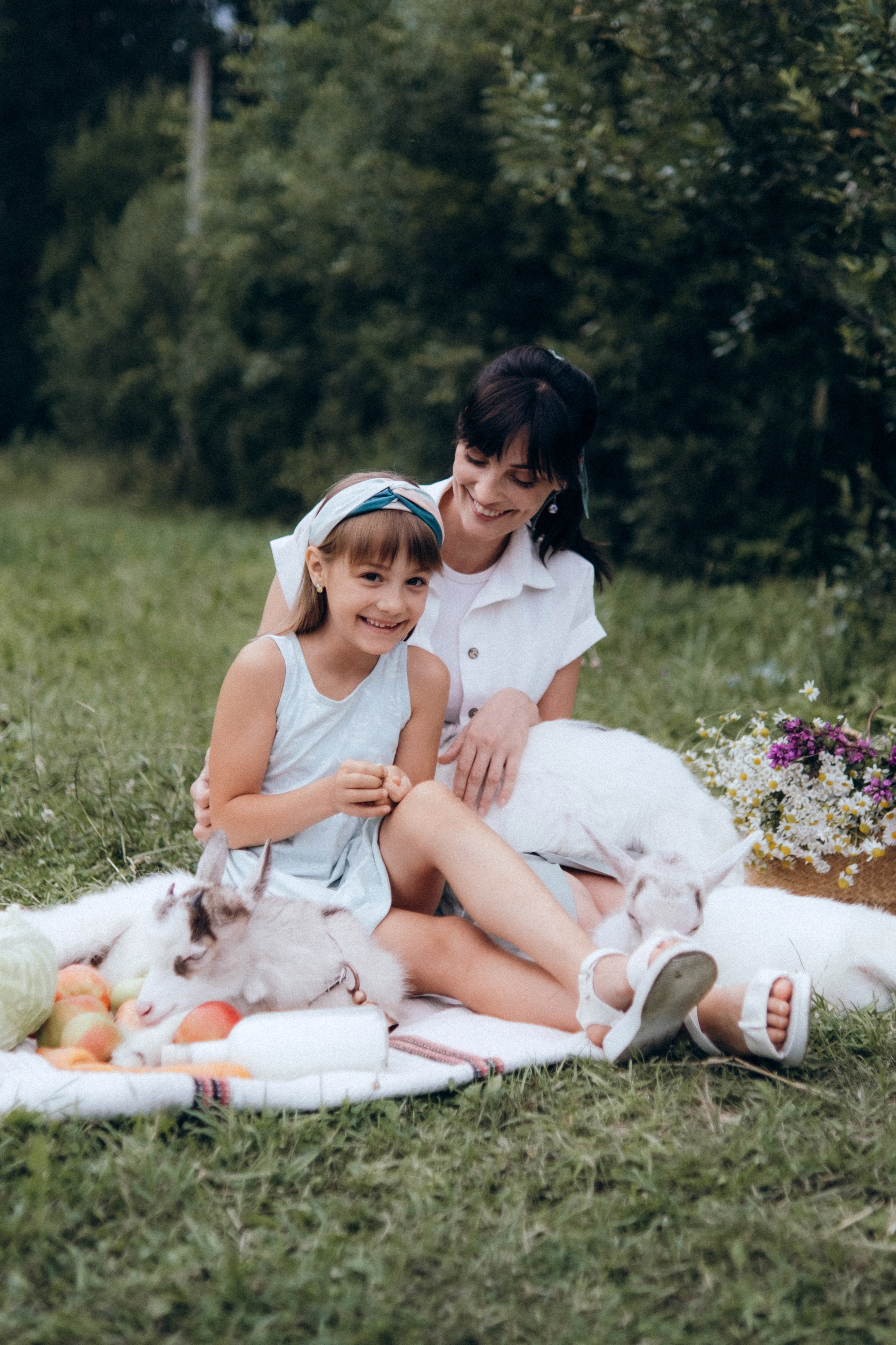 С козочками в Ульяновке. Фотограф в Санкт-Петербурге Кристина Брянская