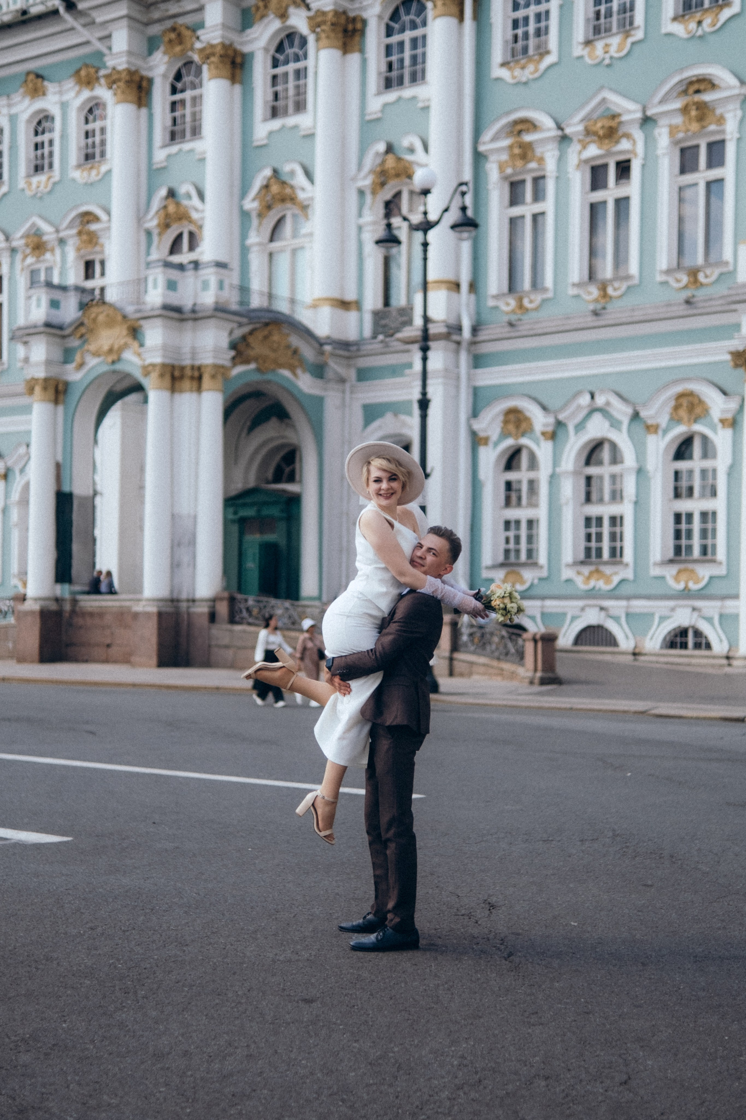 Фрунзенский ЗАГС+прогулка в Центре. Фотограф в Санкт-Петербурге Кристина Брянская