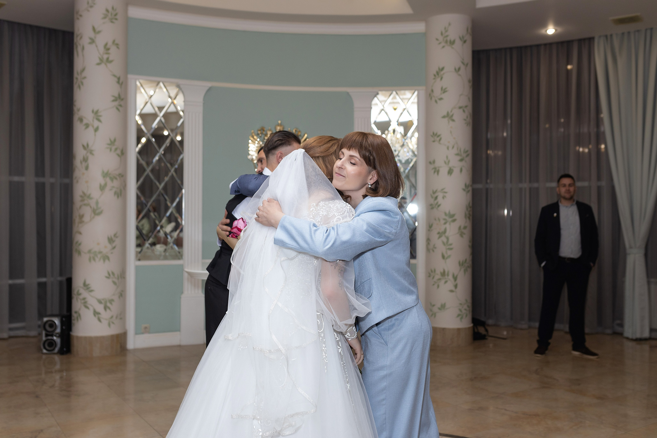 Свадебная фотосессия 08.11.2025. Фотограф в Железнодорожном и Балашихе