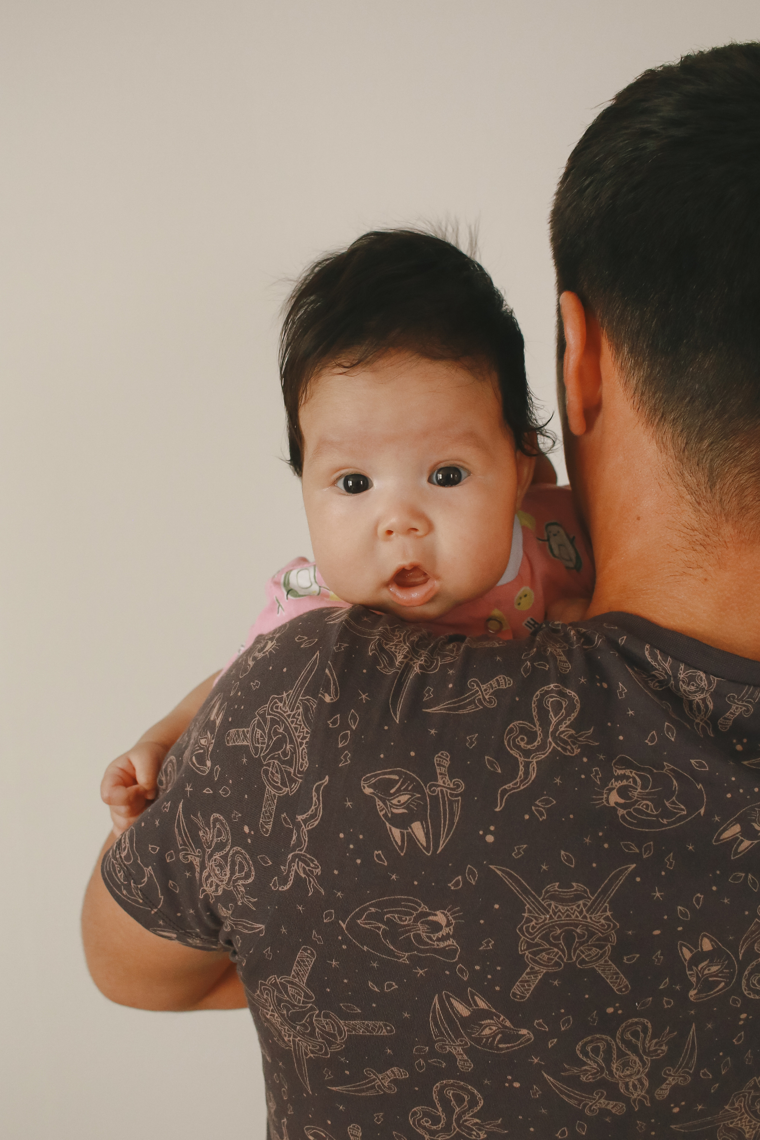 Артём, Анастасия и малышка Камилла. Семейный и детский фотограф в Якутске Людмила Кутовая