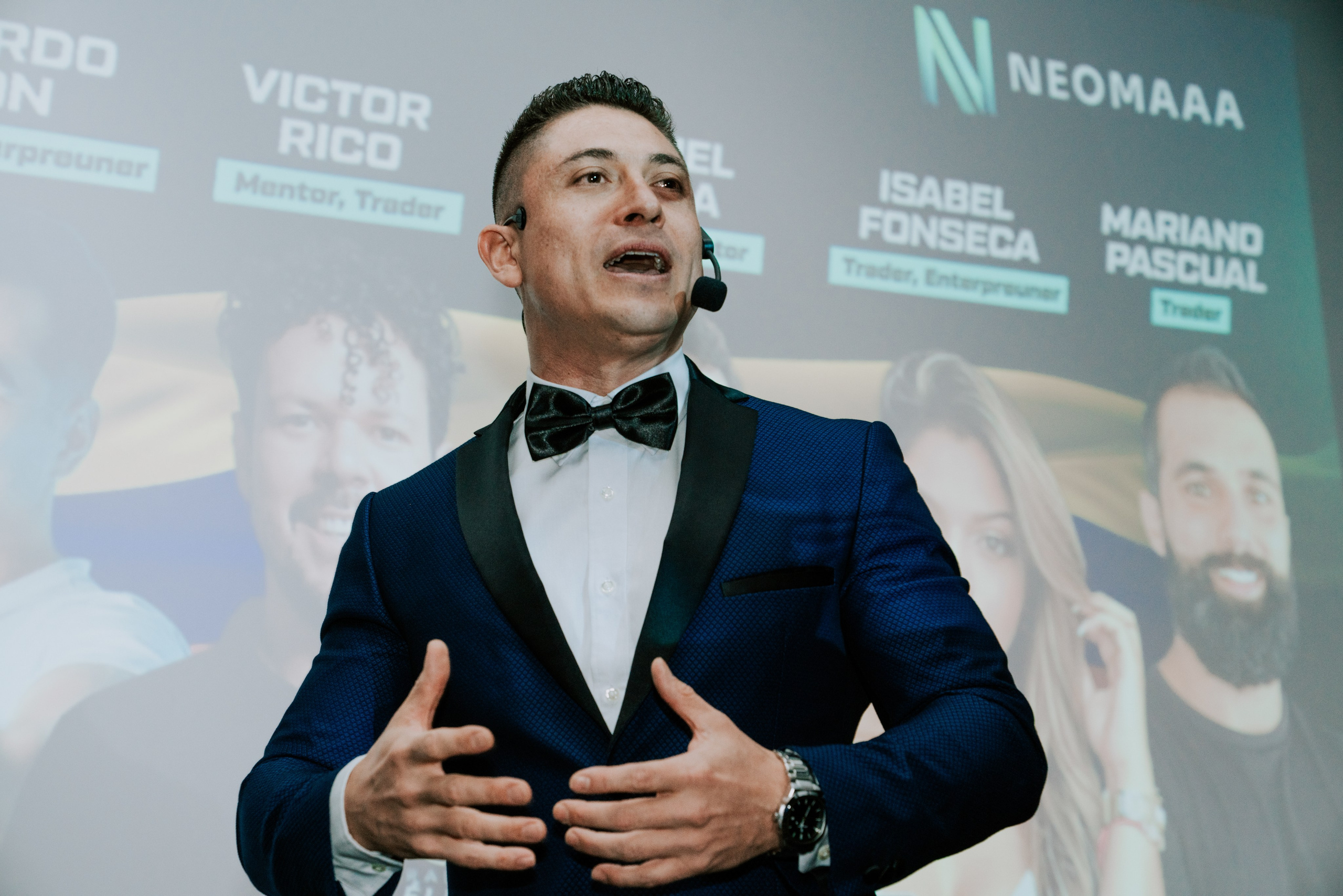 TRADERS DAY By NeomAAA Bogota. NeomAAA Funds Gallery