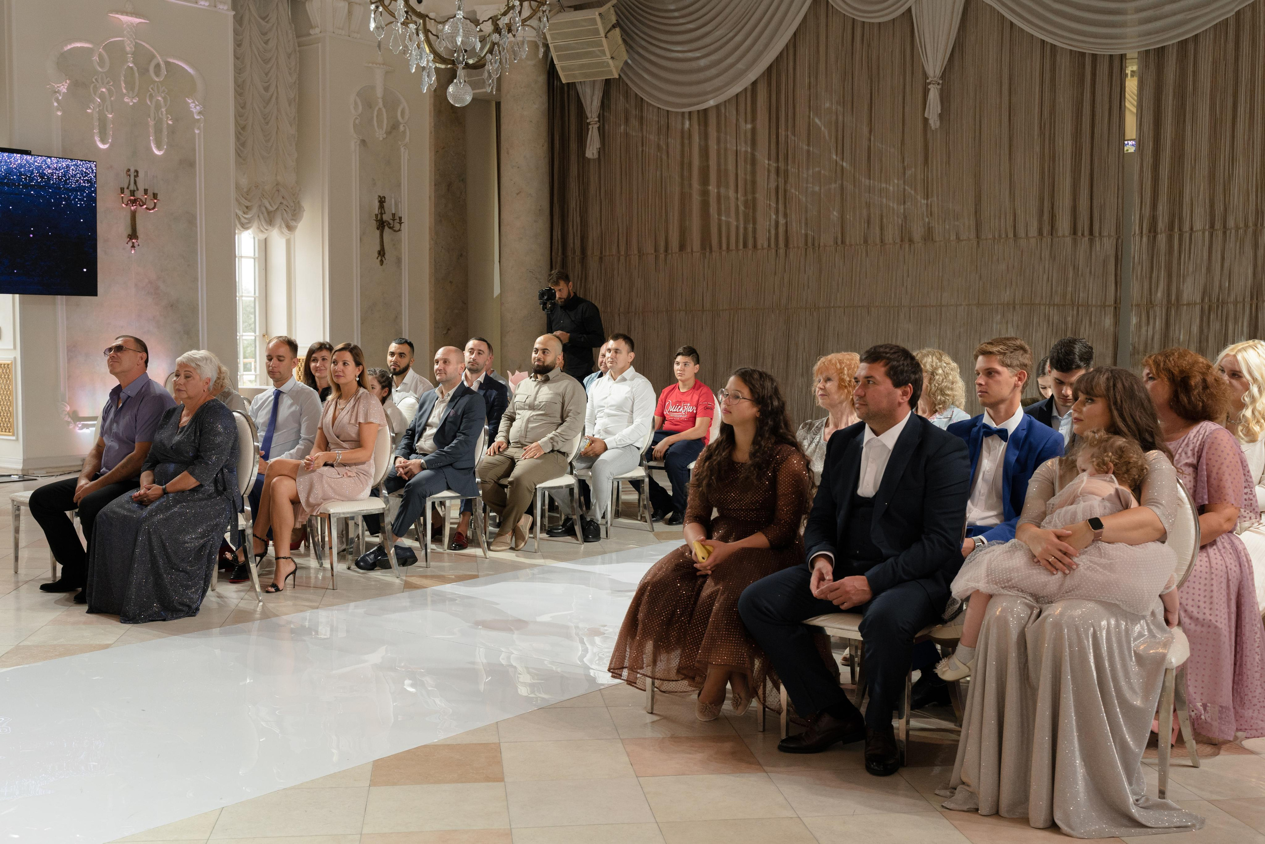 «Летний дворец для самых близких». Фотограф в Санкт-Петербурге Алексей Глазанов