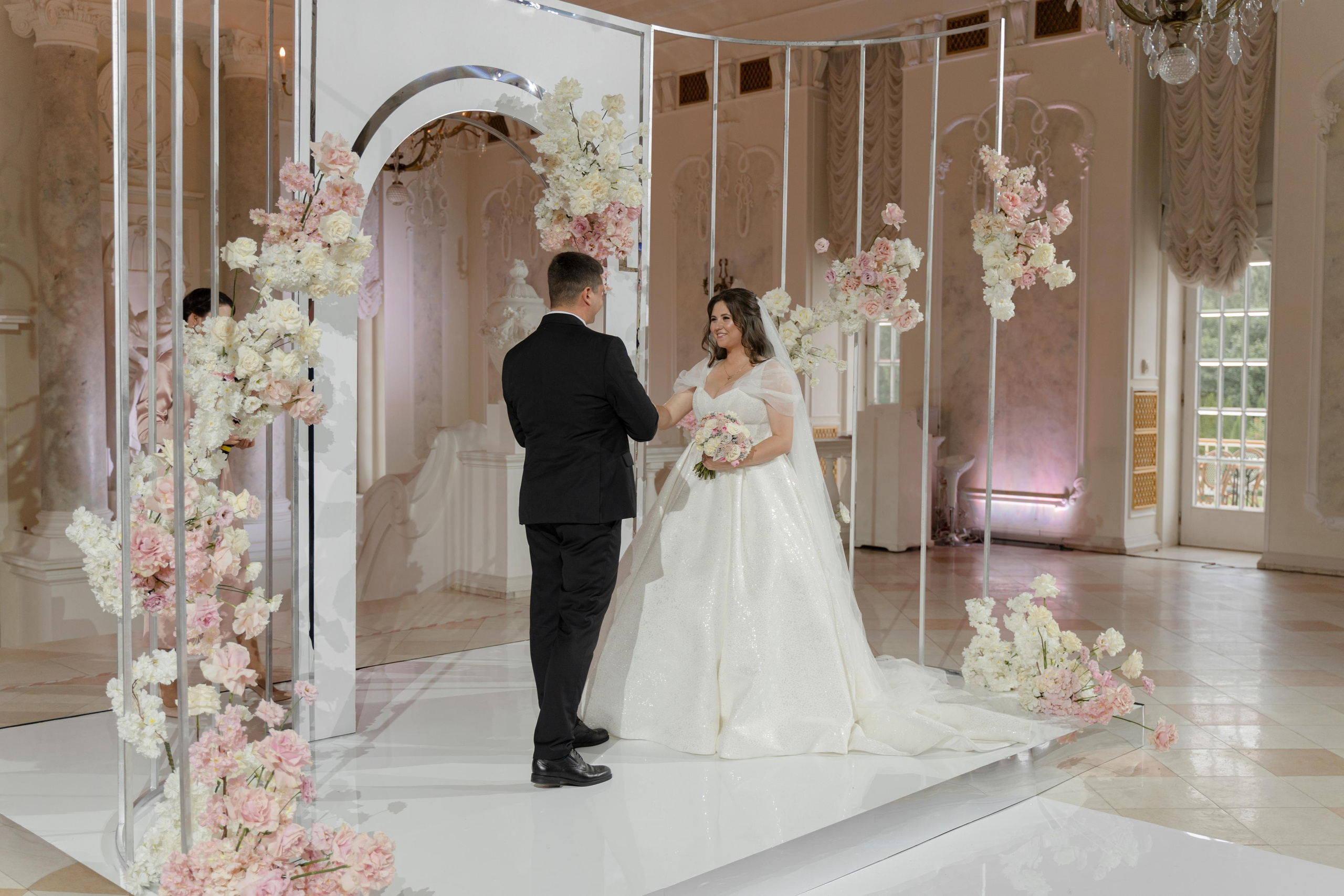 «Летний дворец для самых близких». Фотограф в Санкт-Петербурге Алексей Глазанов