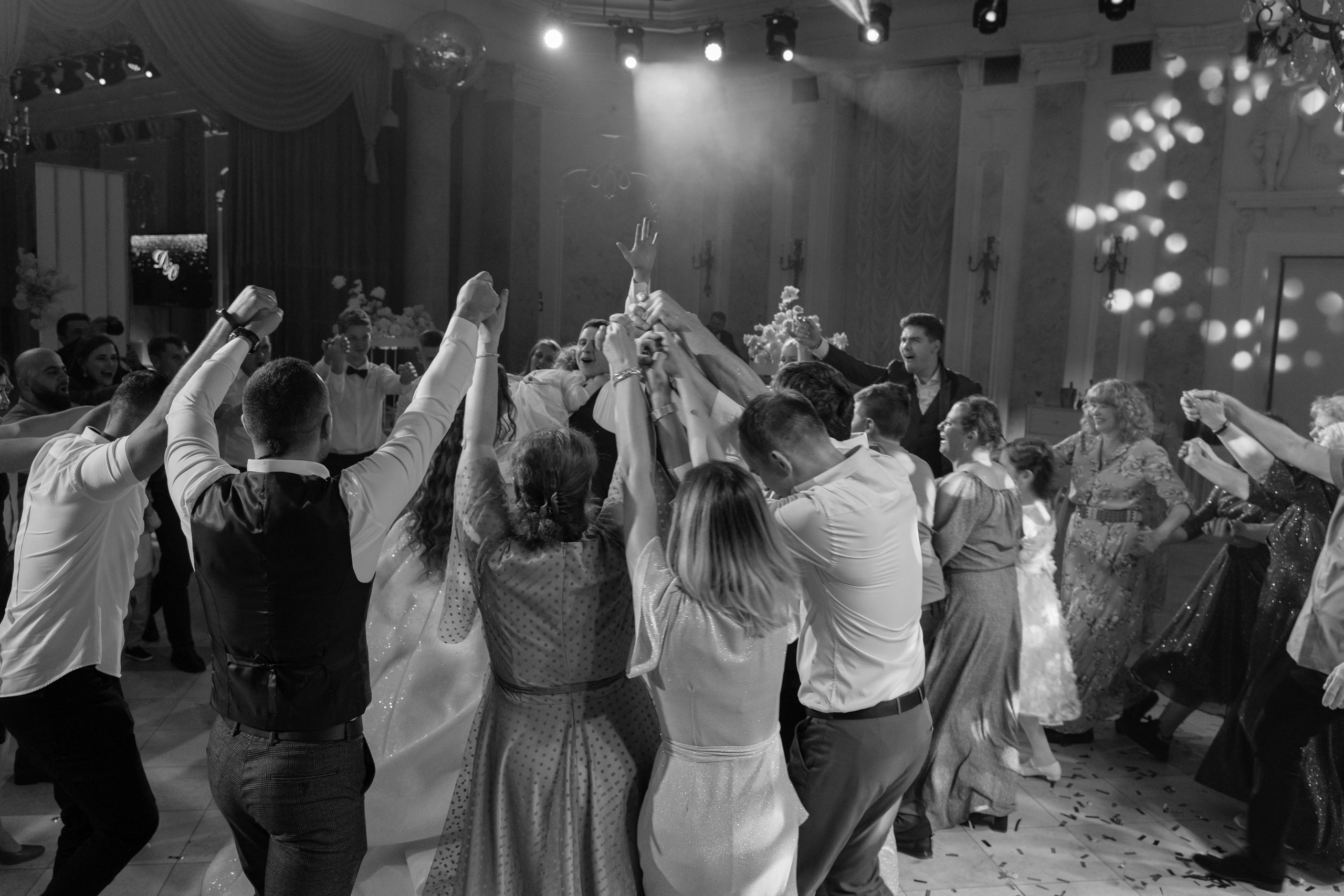 «Летний дворец для самых близких». Фотограф в Санкт-Петербурге Алексей Глазанов