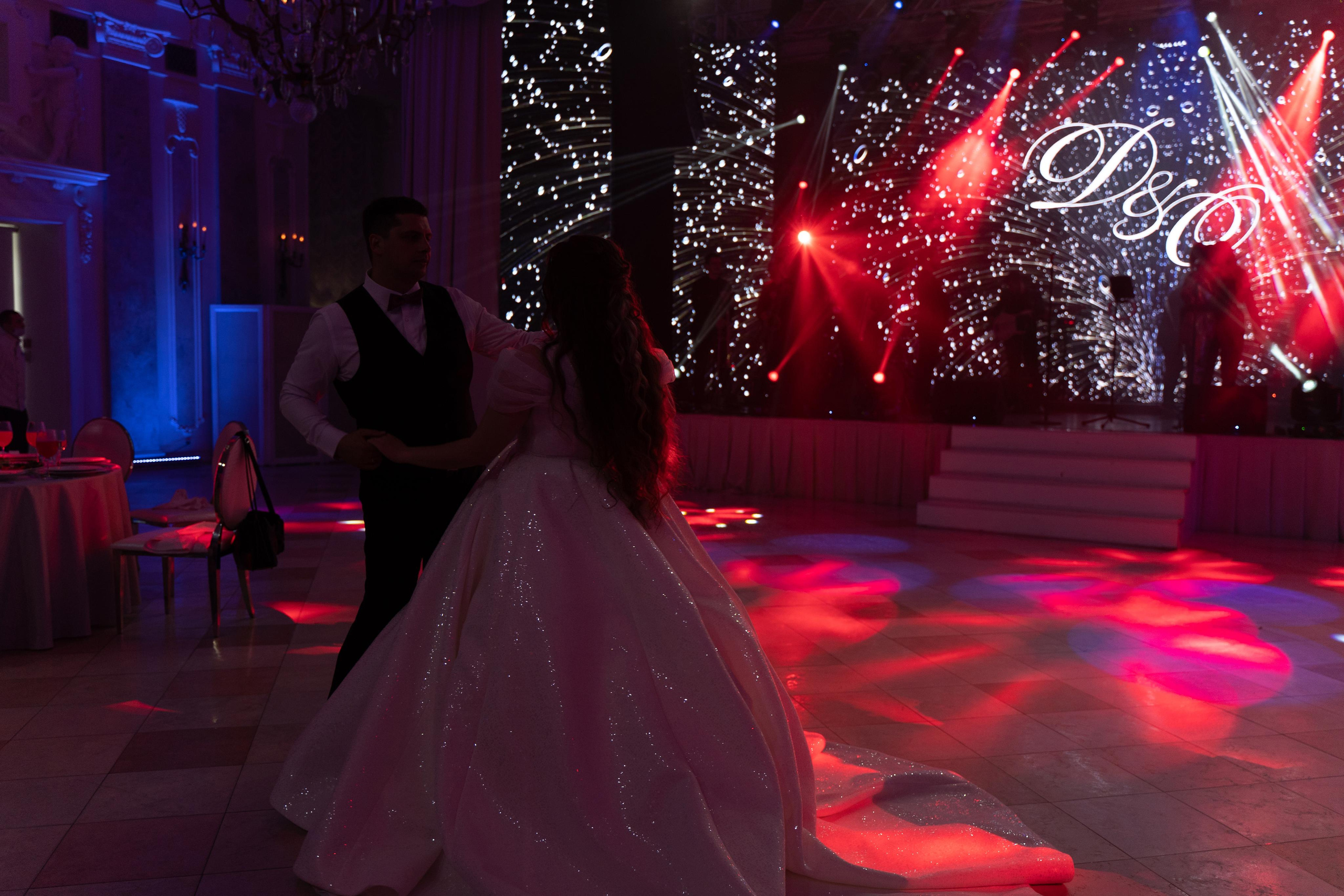 «Летний дворец для самых близких». Фотограф в Санкт-Петербурге Алексей Глазанов