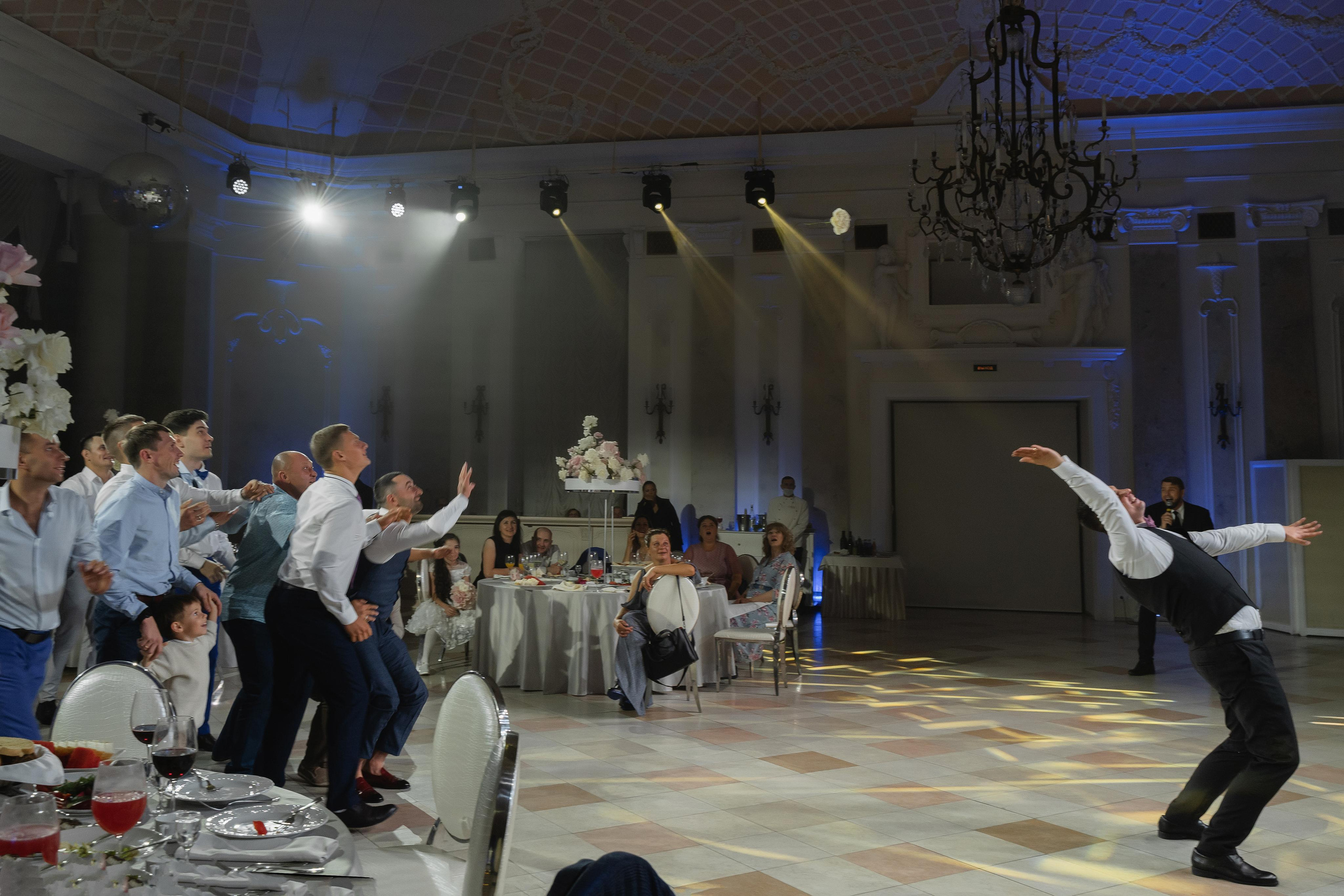 «Летний дворец для самых близких». Фотограф в Санкт-Петербурге Алексей Глазанов