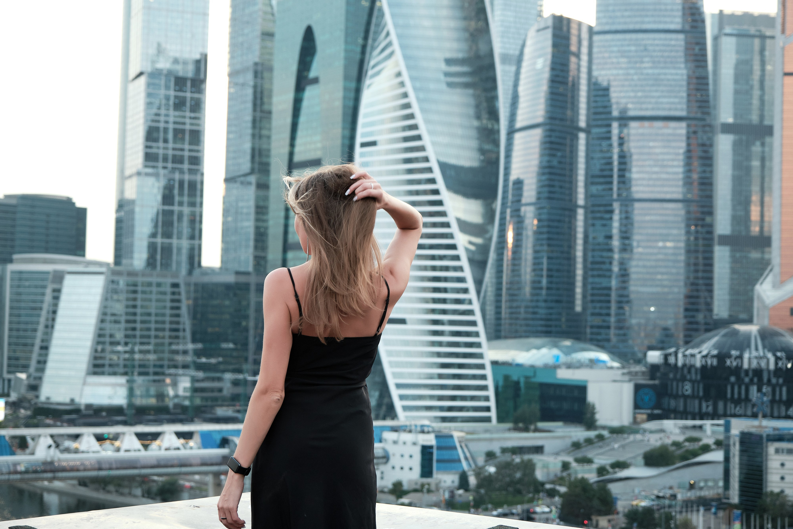 Женский портрет в Москве — фотосессии в студии и на улице. Портретный фотограф в Москве — Виктория Колышева