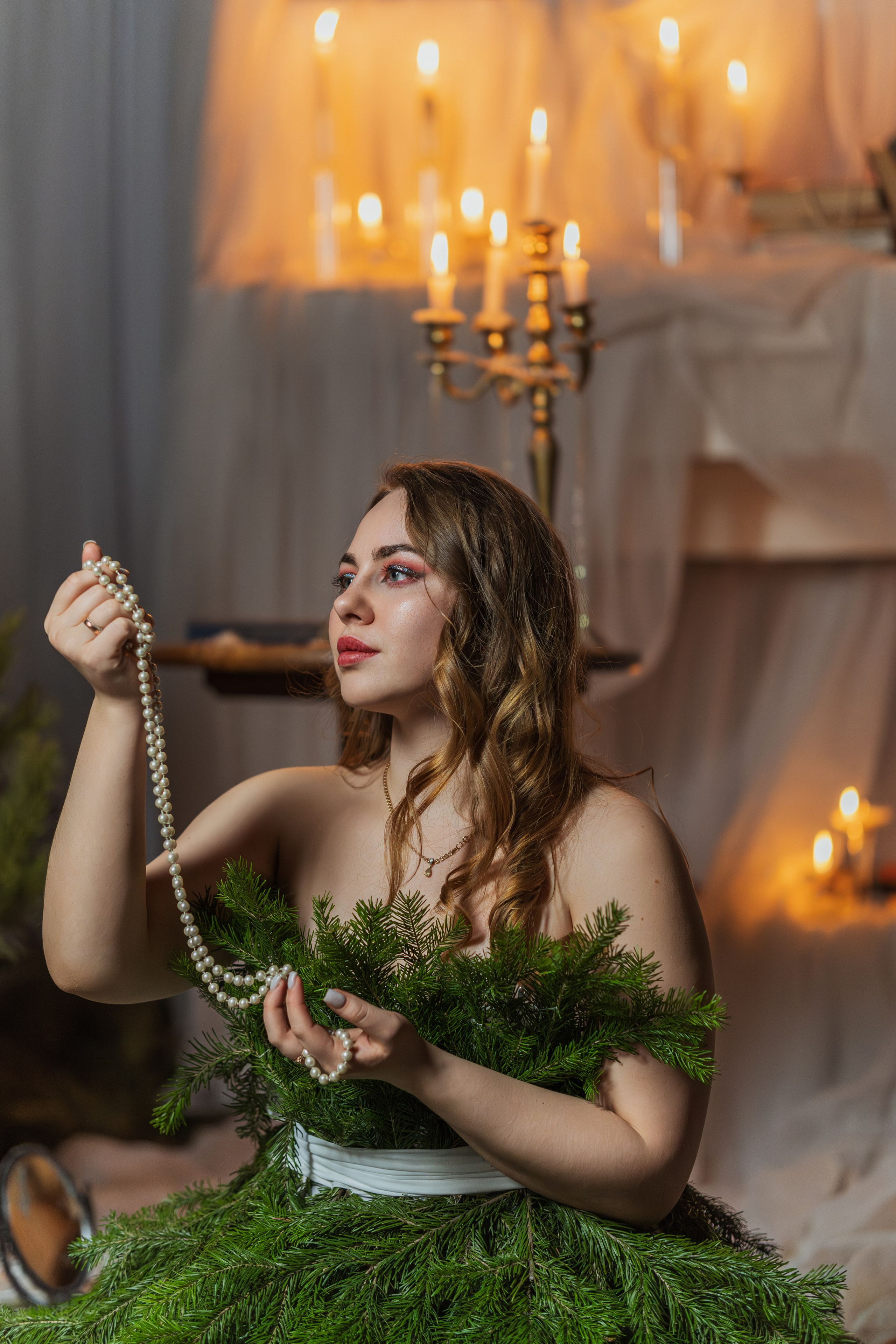 Виктория в пихтовом платье. Портретный, репортажный и свадебный фотограф в Екатеринбурге Денис Южаков