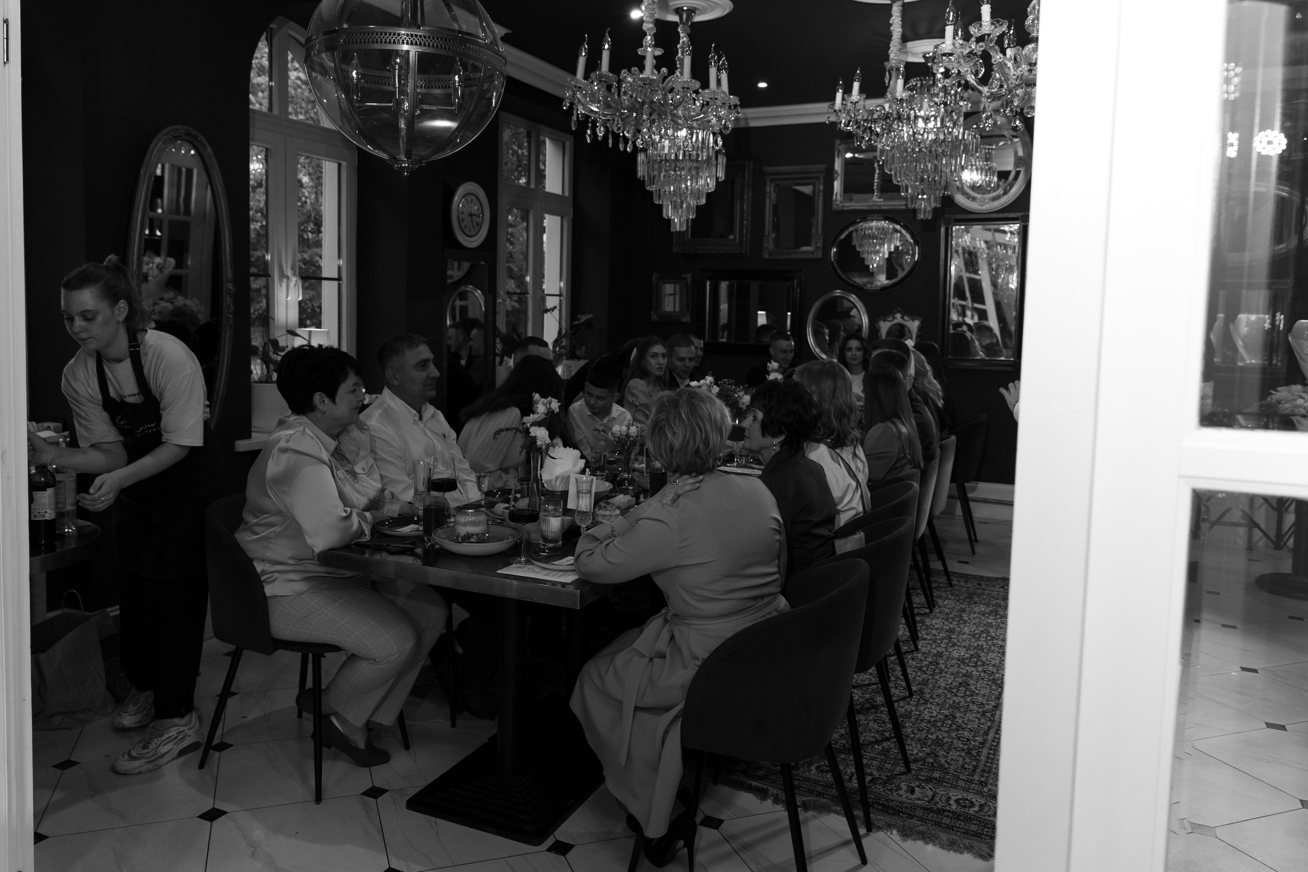 Музей изобразительных искусств и банкет в отеле Чайковский. Свадебный фотограф Калининград