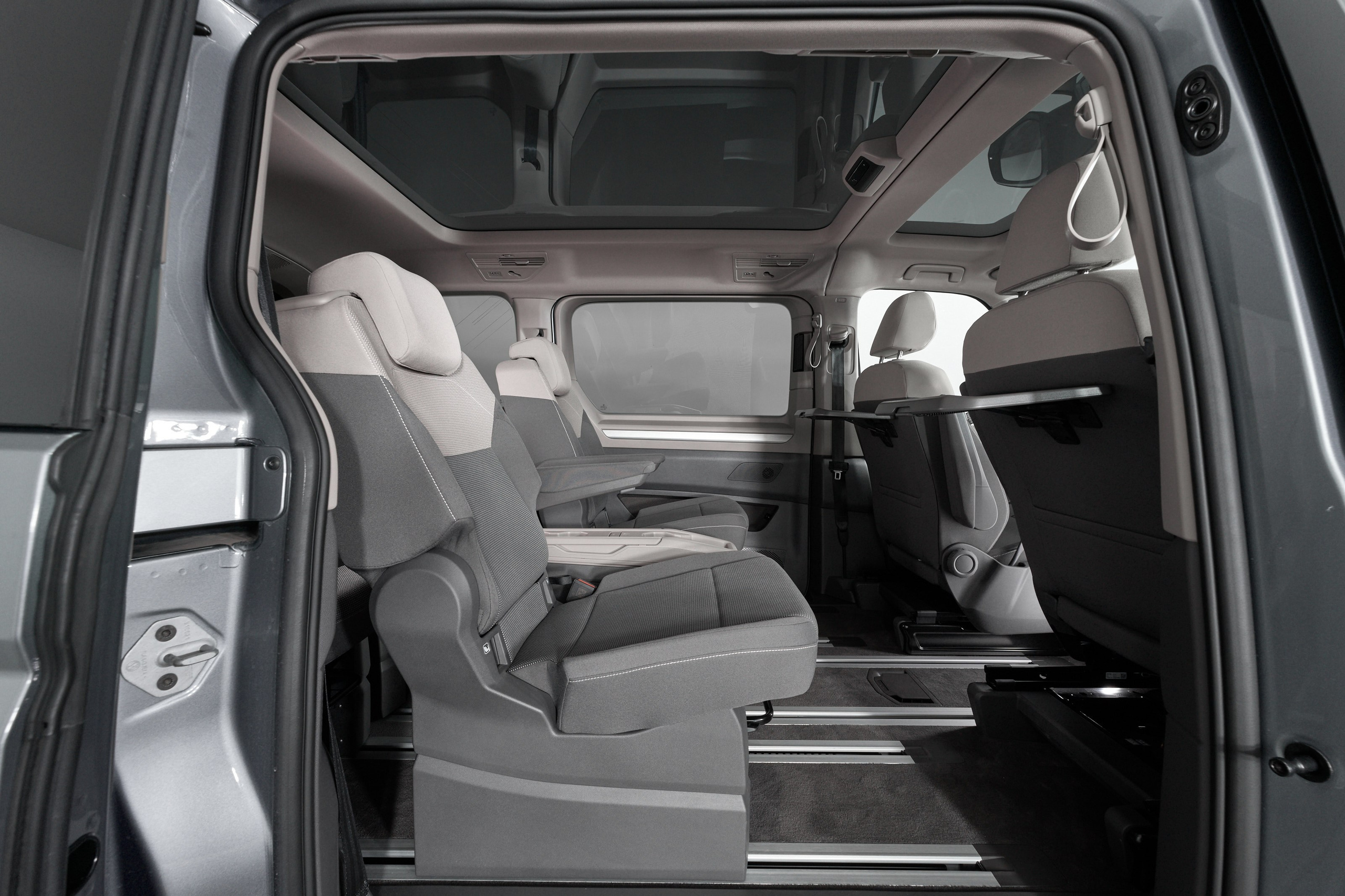 Multivan. Фотограф Николай Прокофьев модельные тесты в Москве