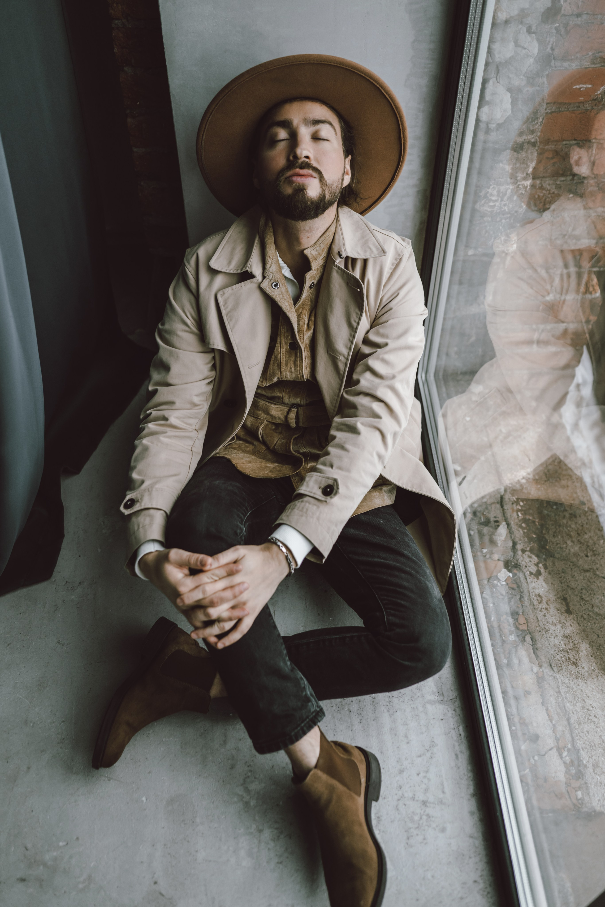 Фотосессия в шляпе