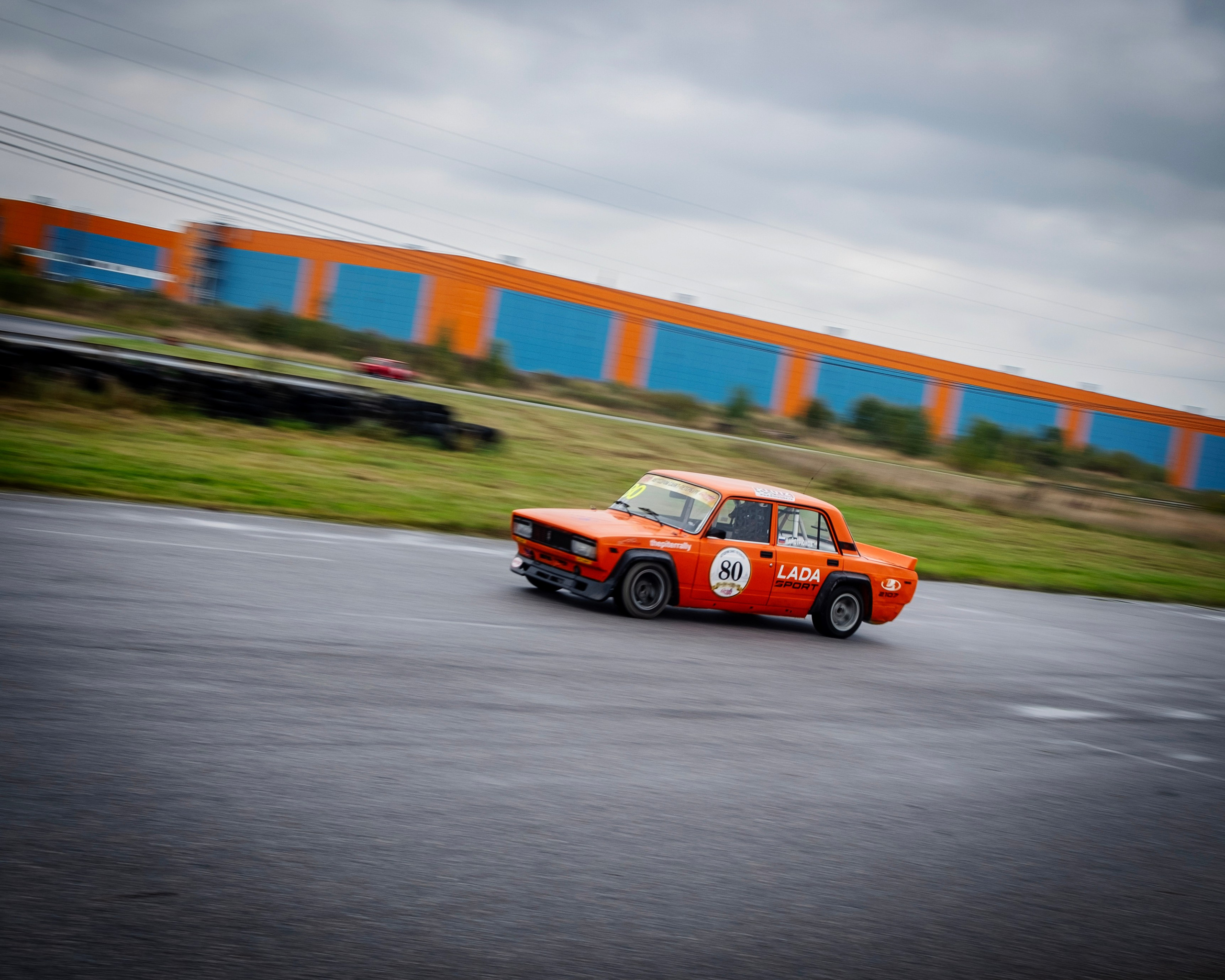 AUTODROM FEST 21.09.25. Автомобильные фотографии и рисунки в Санкт-Петербурги Пашков Дмитрий
