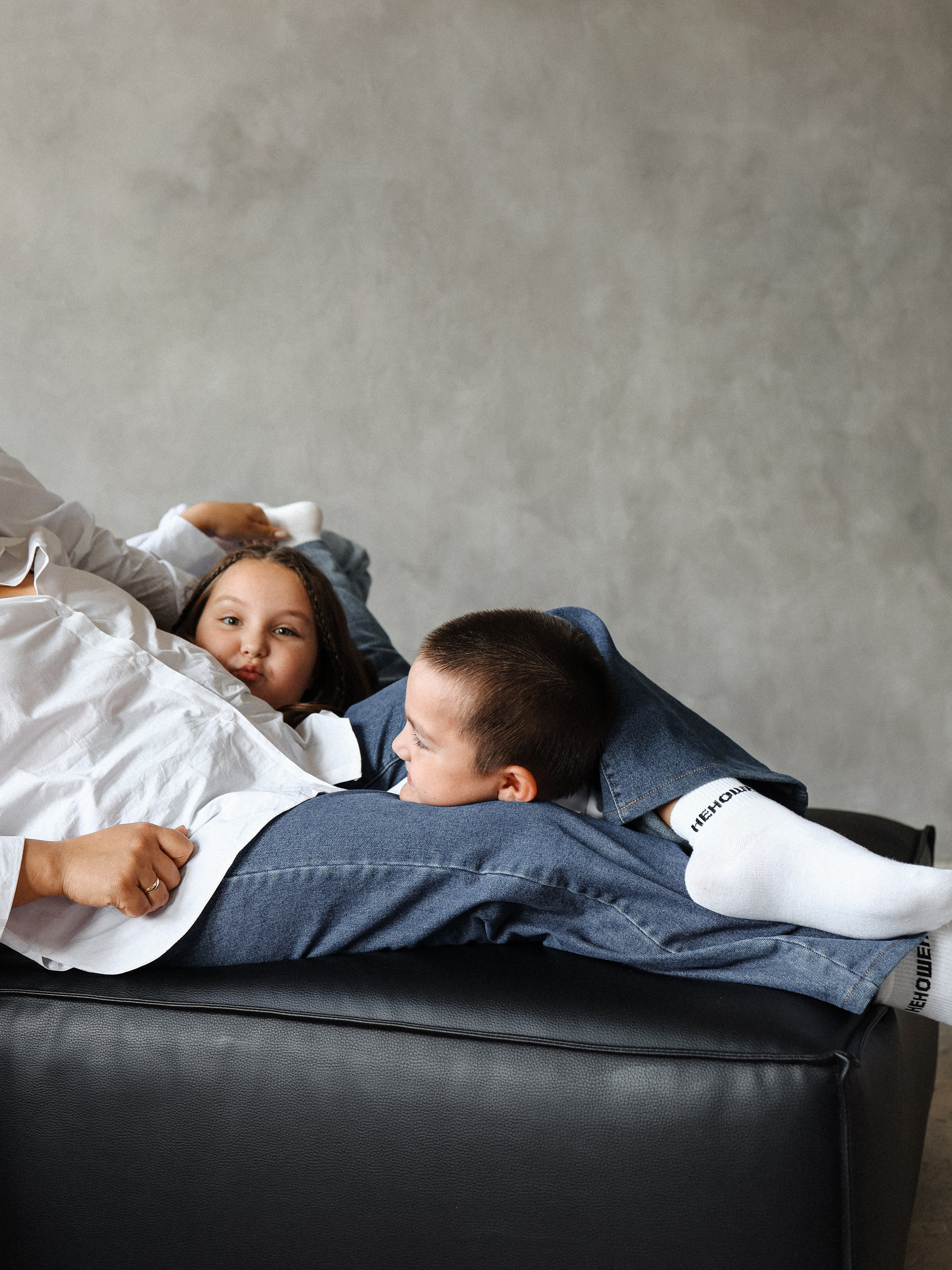 Полина Александр Мария и Иван- фотостудия Bliss- Луначарского 31. Семейный и детский фотограф в  г. Екатеринбурге Холодова Юлия