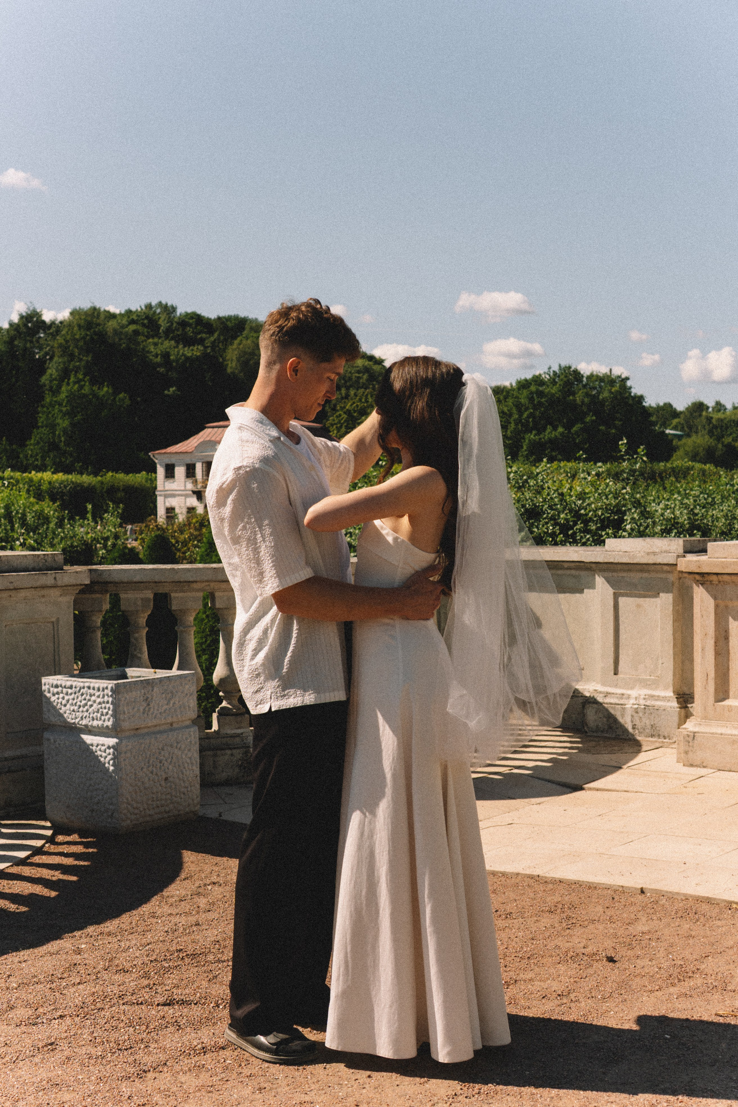 СВАДЕБНАЯ СЬЕМКА В ПЕТЕРГОФЕ И СЬЕМКА РЕПОРТАЖА В ЗАГСЕ ПЕТЕРГОФА. Профессиональный фотограф, Санкт-Петербург — Виктория Богомолова