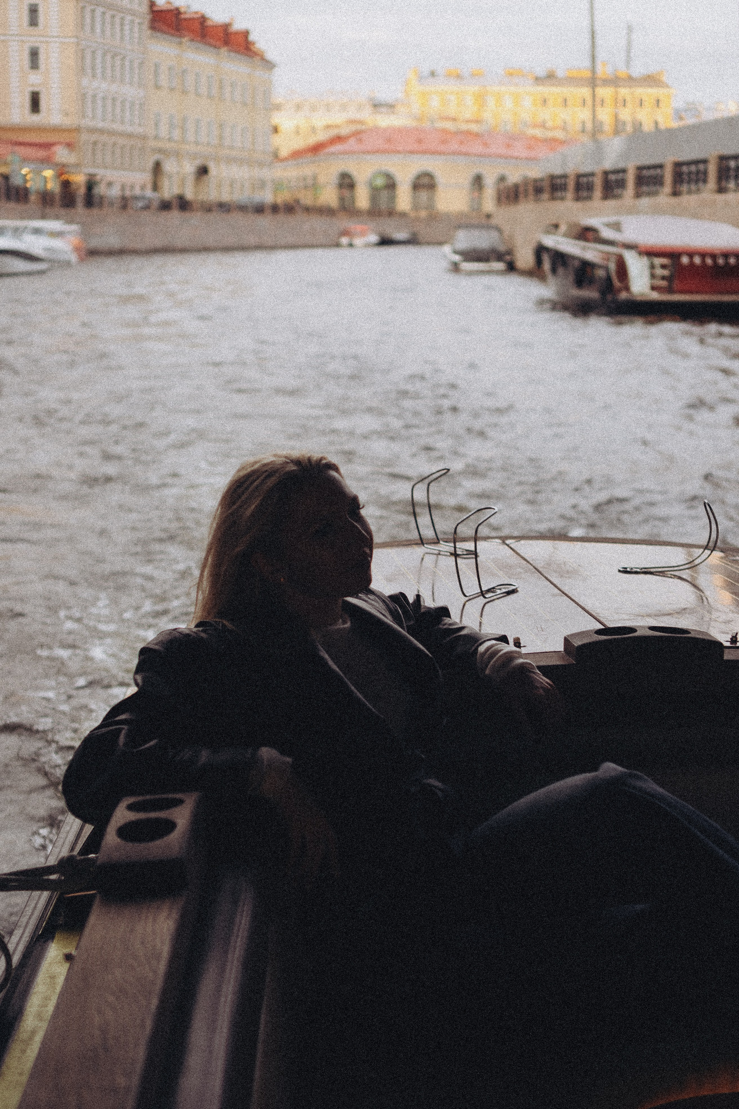 ДЕВУШКИ НА КАТЕРЕ. Профессиональный фотограф, Санкт-Петербург — Виктория Богомолова