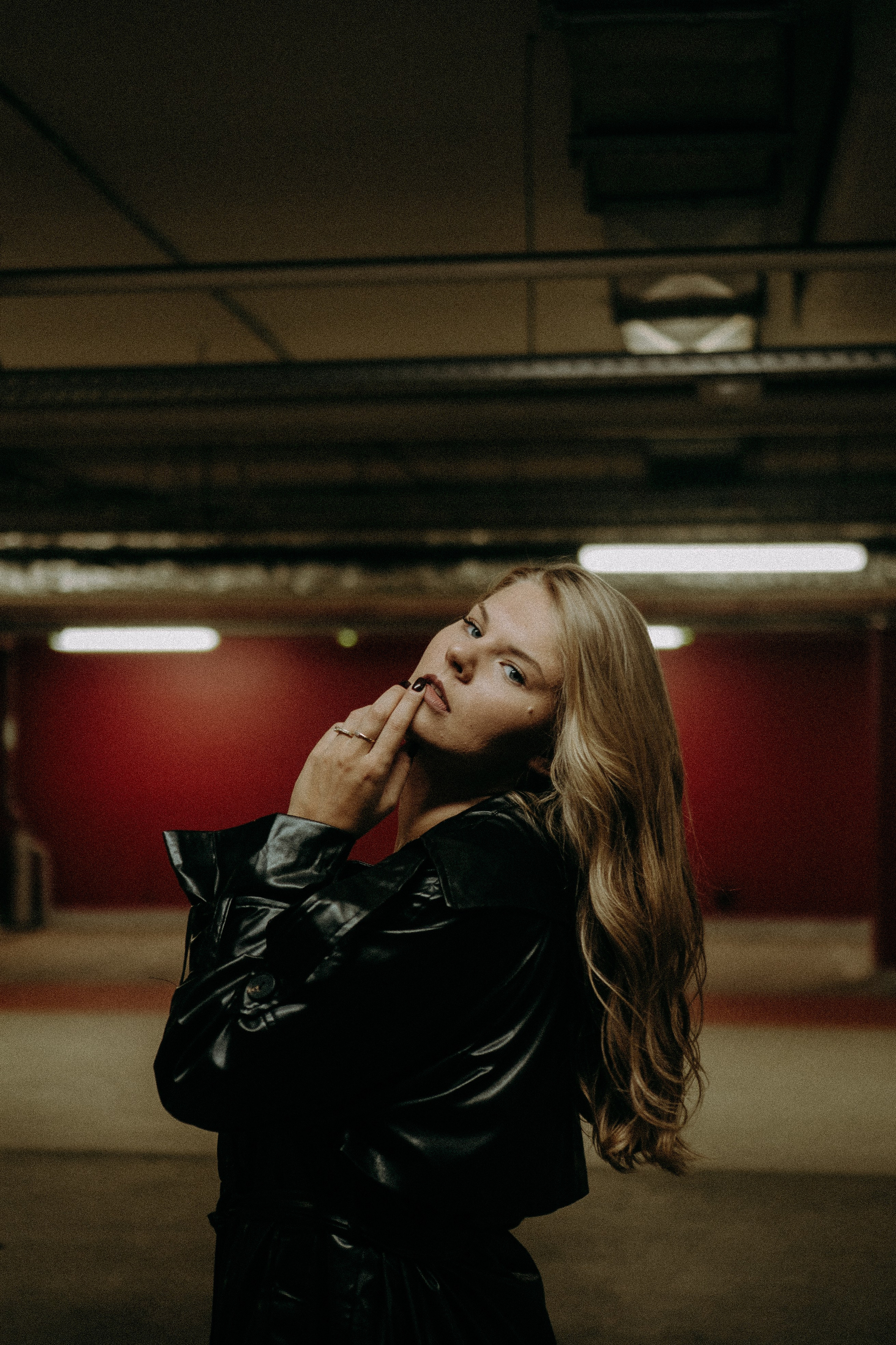 НА ПАРКОВКЕ. Профессиональный фотограф, Санкт-Петербург — Виктория Богомолова