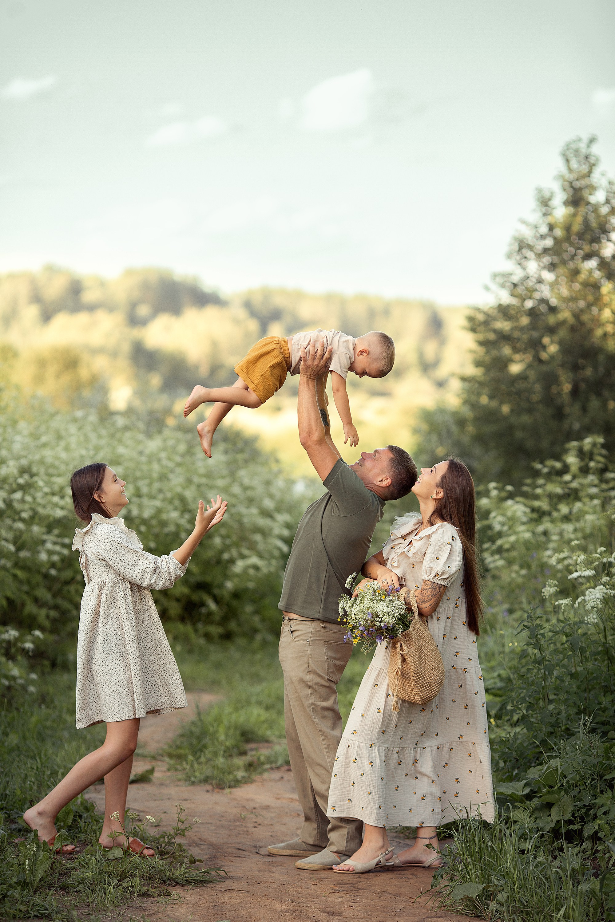 Семейная съемка на природе в разгар лета. Tatyana Nadezhdina Family photographer