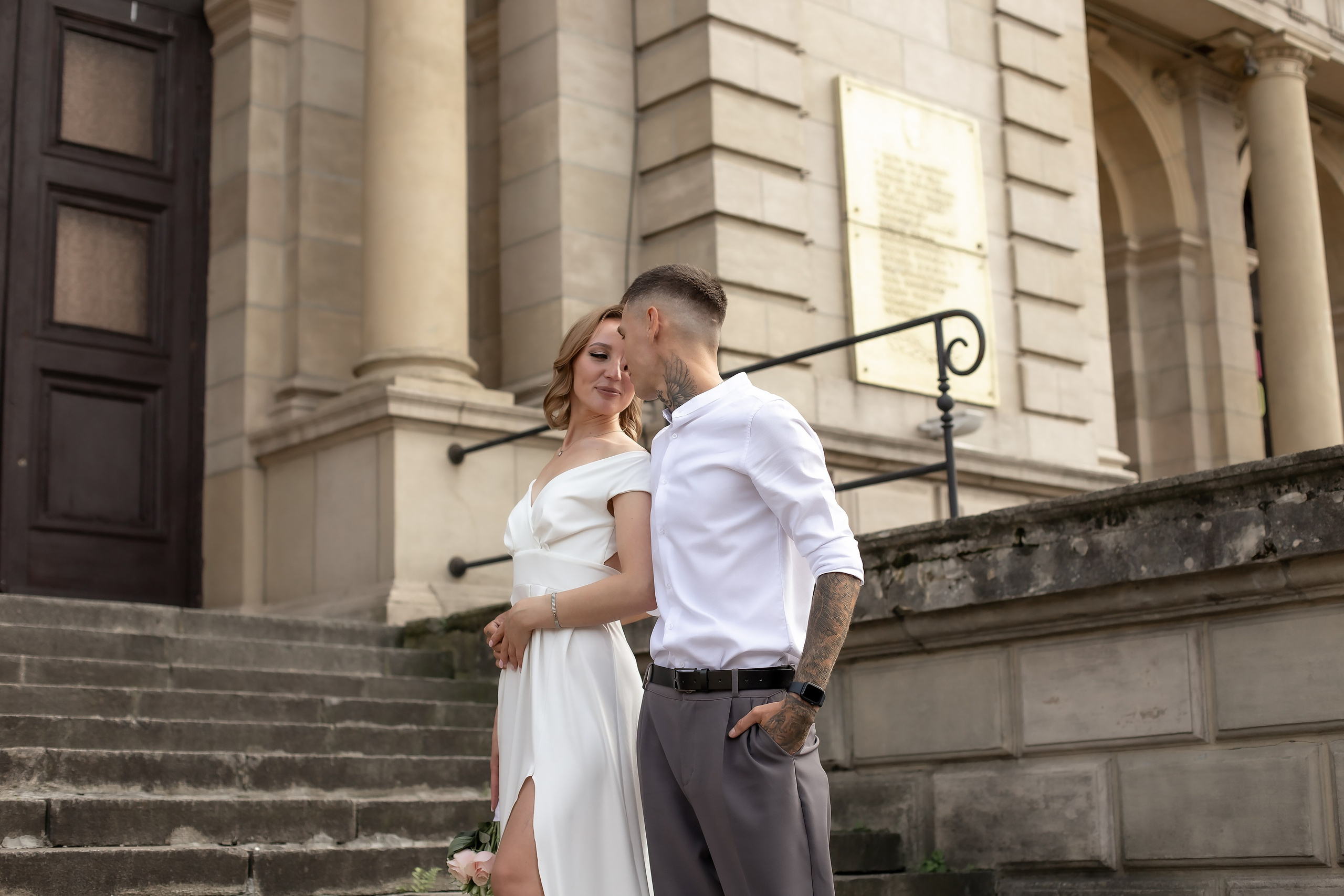 Саша и Вика. Биржевой сквер. Фотограф в Калининграде Решетникова Алина