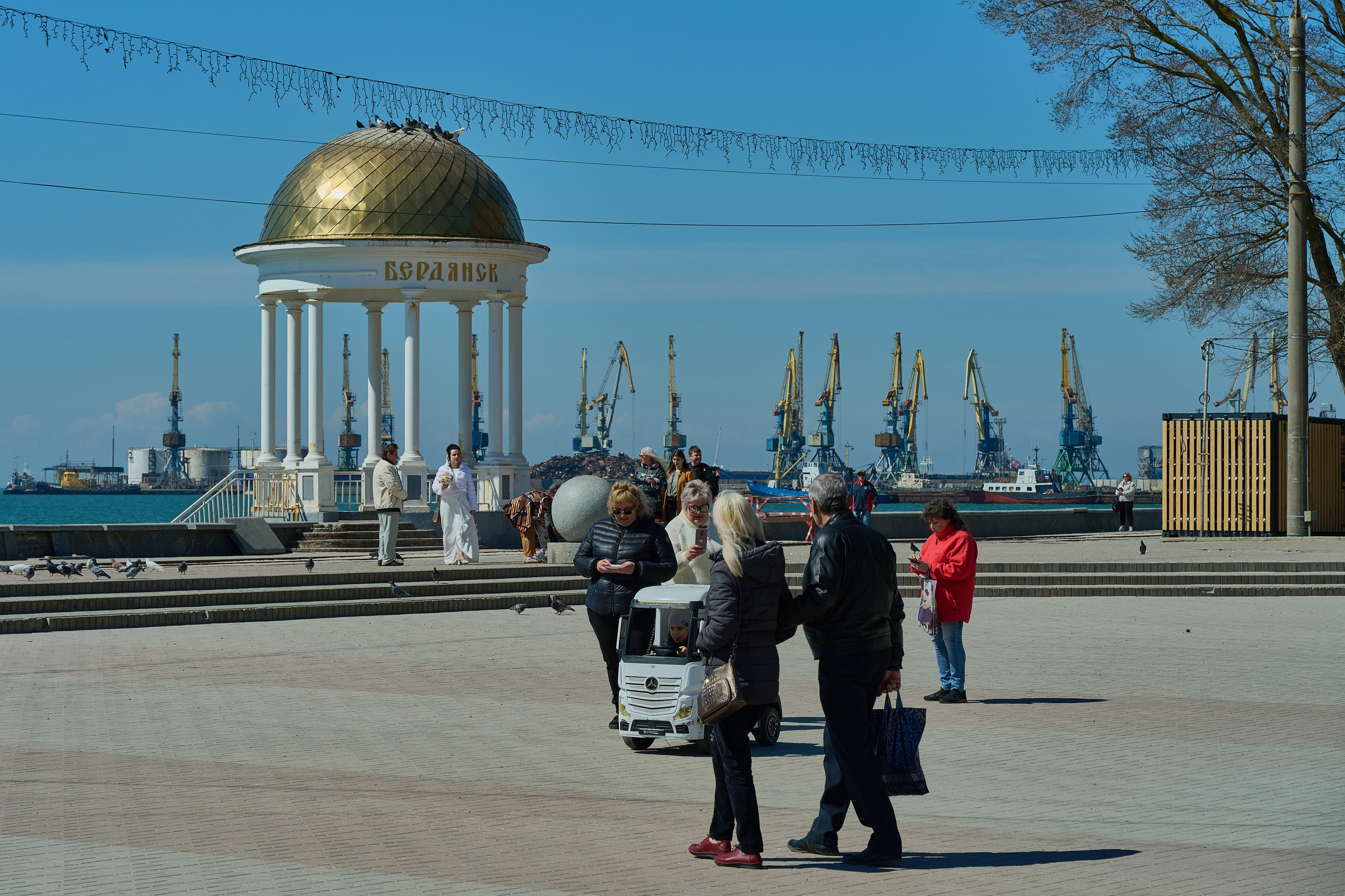 Бердянск. Фотопроект «Территории»