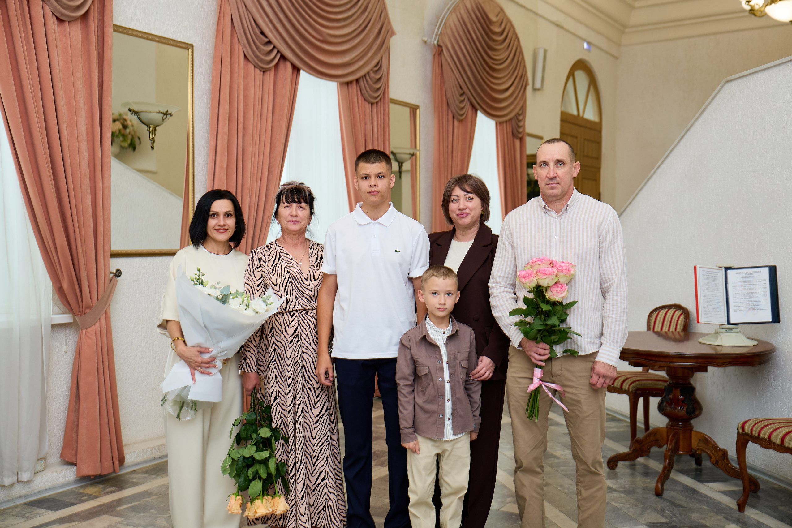 Роспись и небольшая прогулка для Юлии и Антона. Любовь Юсупова. Фотограф