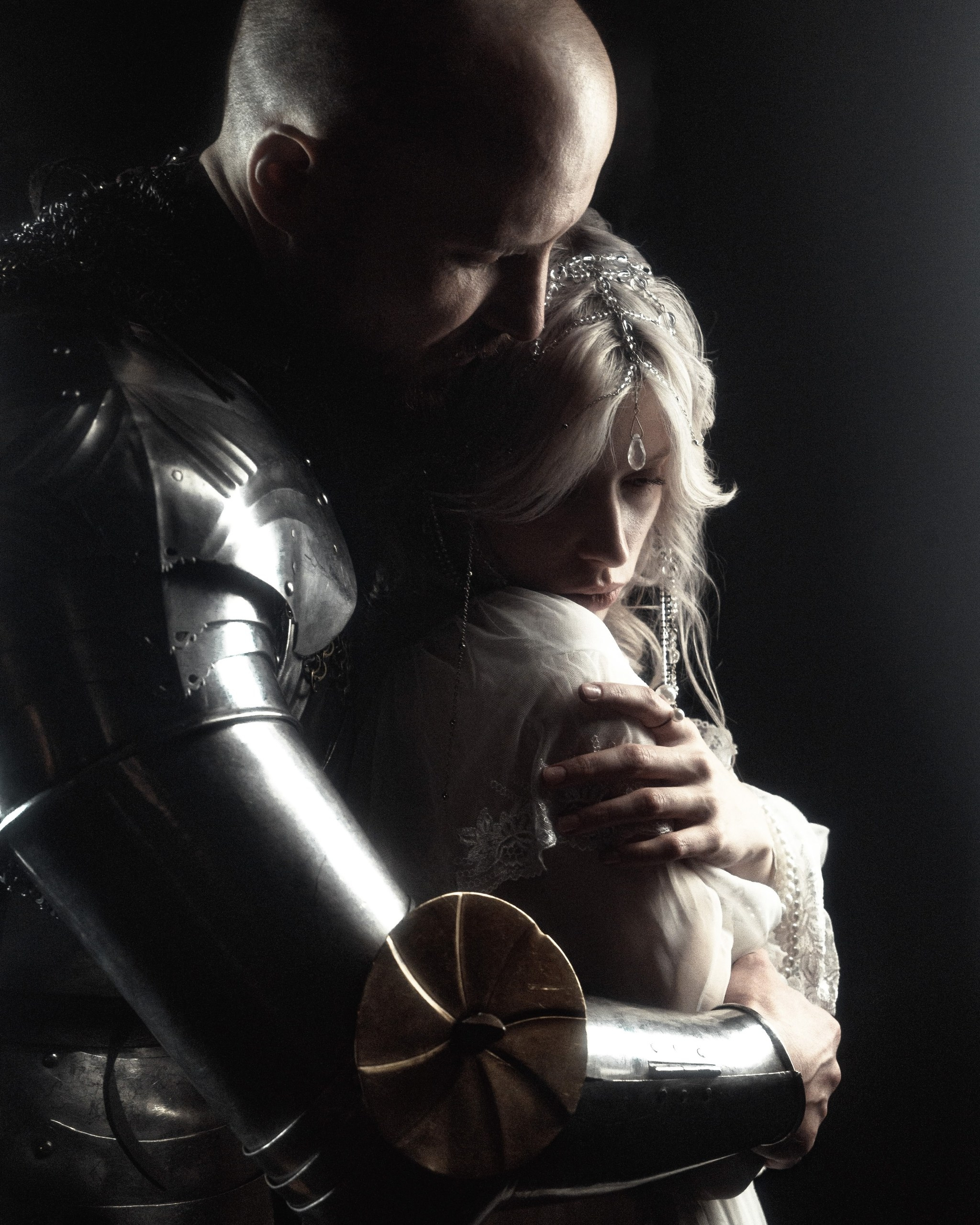 Рыцарь и дама сердца. Фотограф Александр Никитин. Съёмка в доспехах. Санкт-Петербург. nikitin_photo
