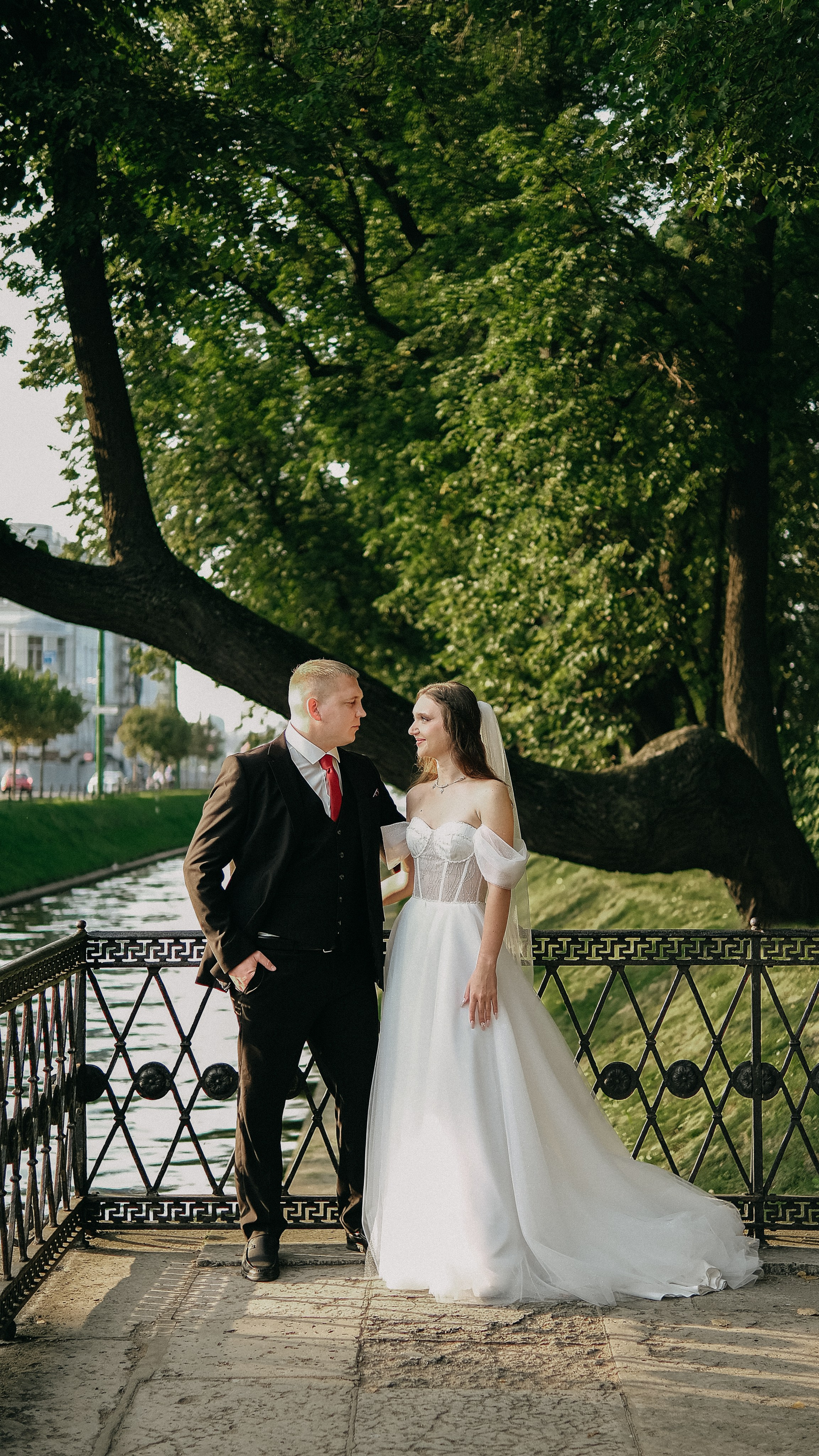 Вика и Коля. ДБ1. Phdkvmr.ru