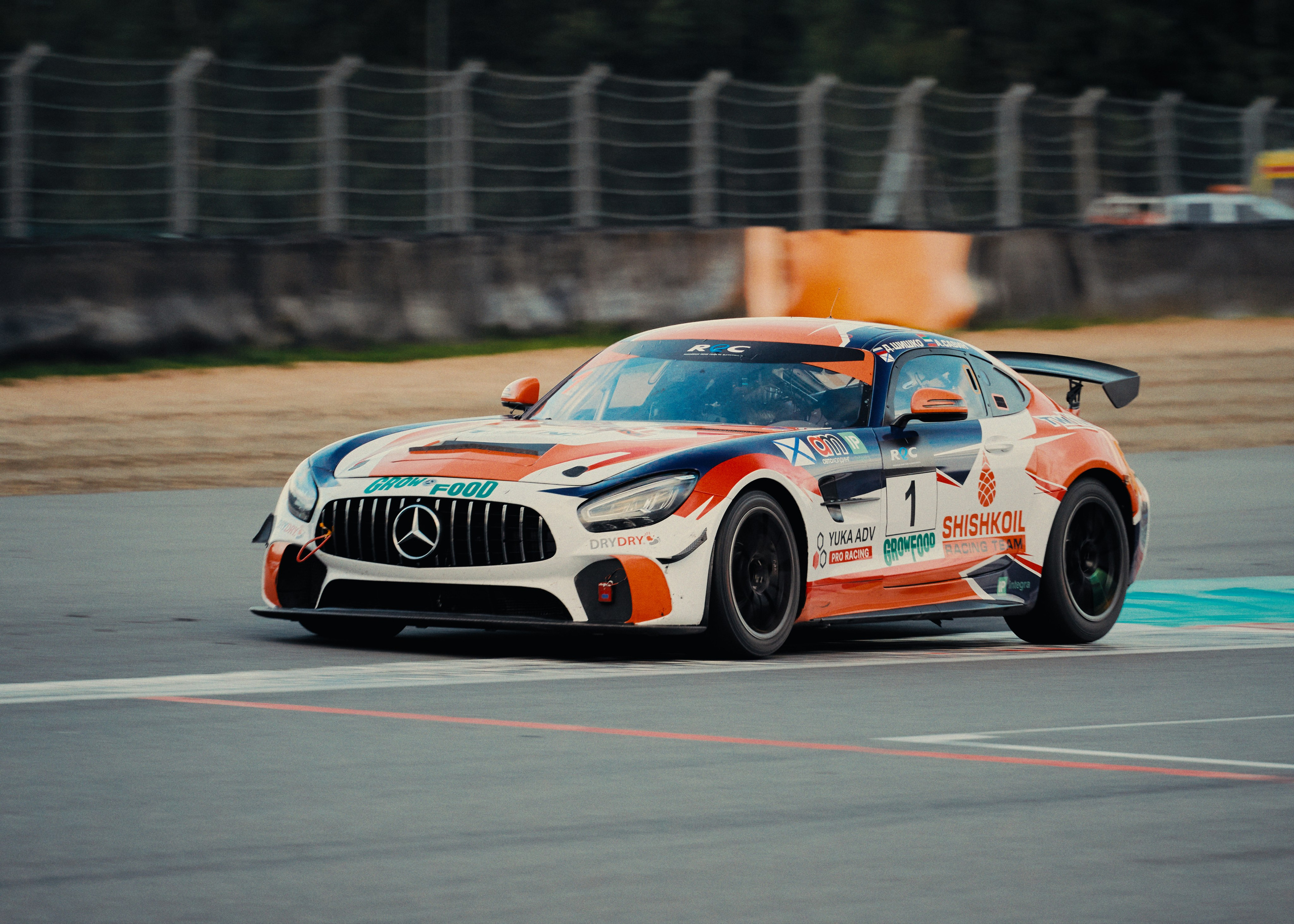 REC 2025. Автомобильный и коммерческий фотограф Москва