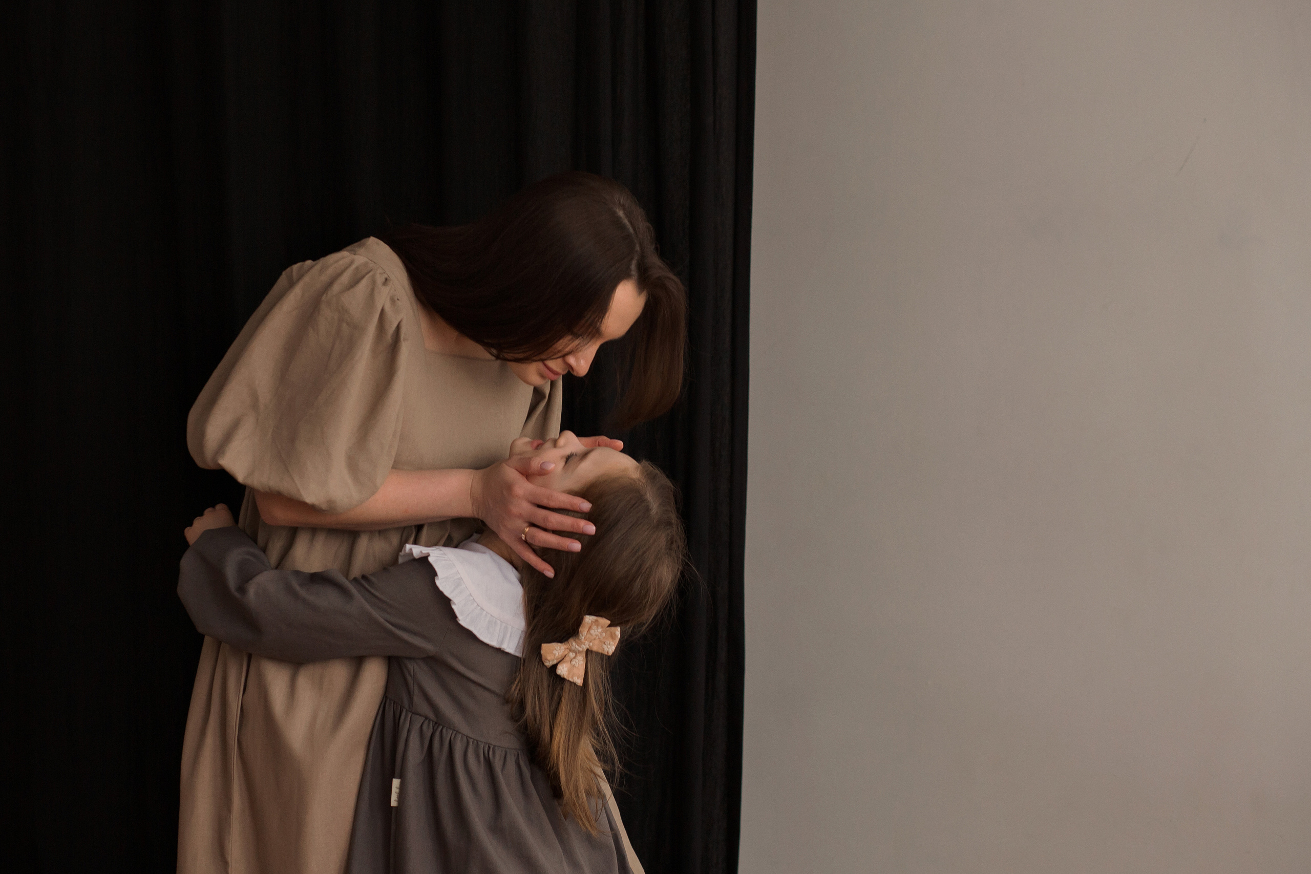 Студийная. Главная