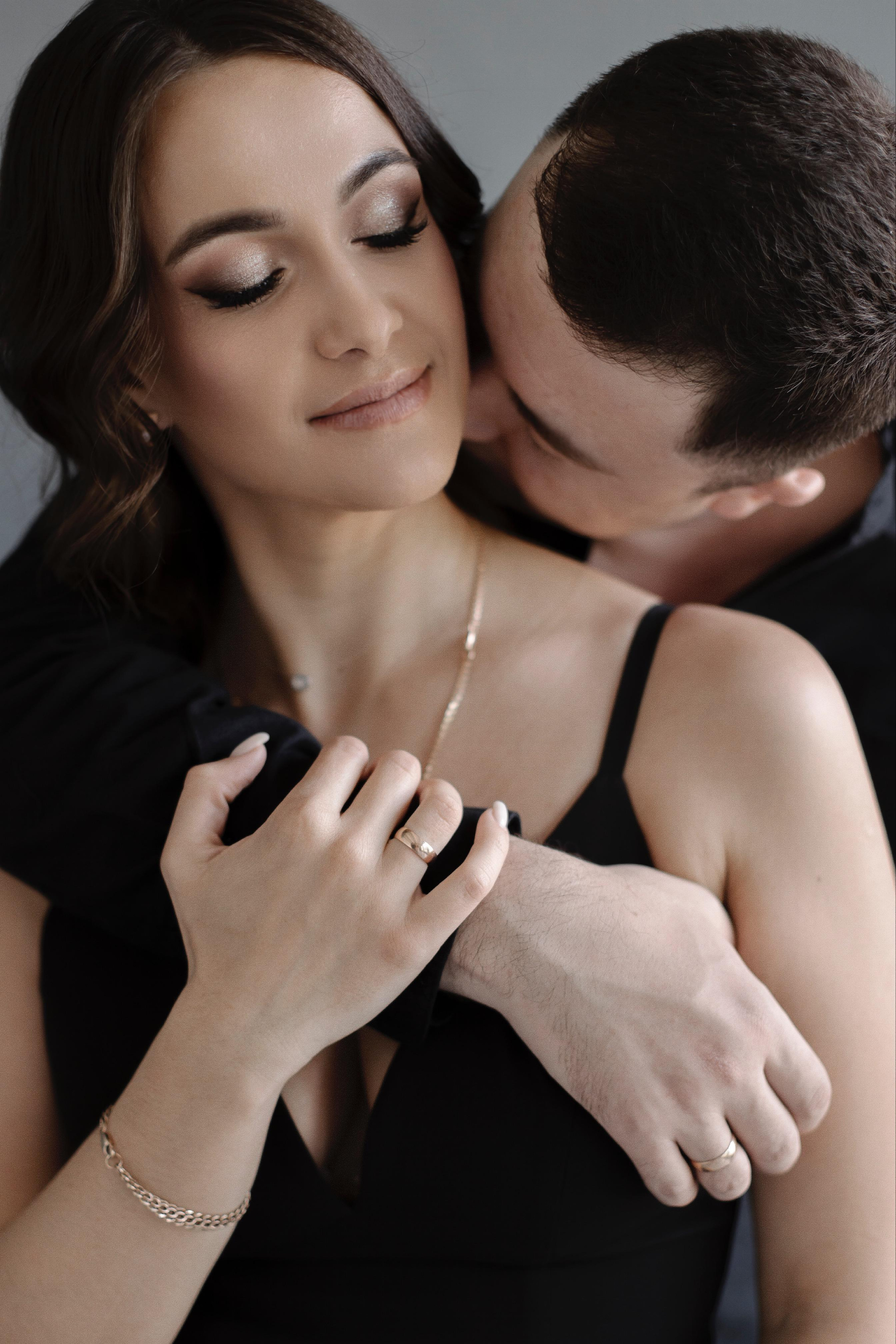 Семейная фотосессия в студии. СВАДЕБНЫЙ ФОТОГРАФ ЧЕЛЯБИНСК