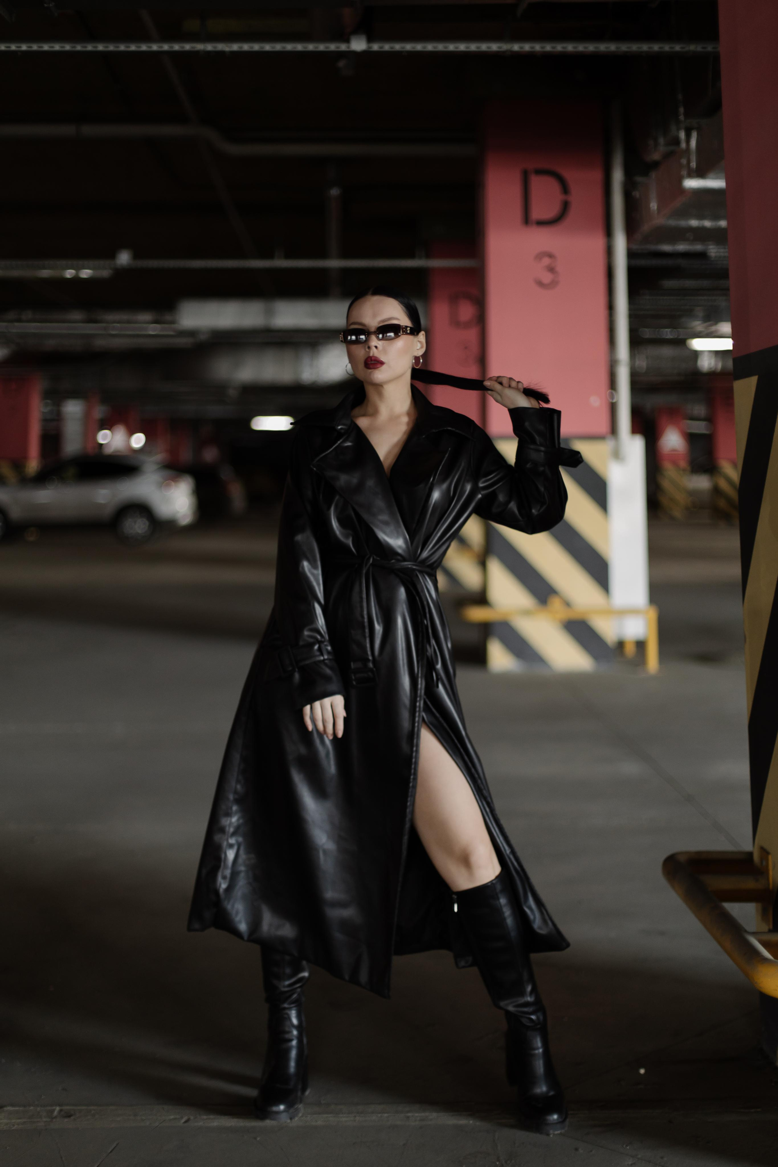 Съемка на парковке. СВАДЕБНЫЙ ФОТОГРАФ ЧЕЛЯБИНСК