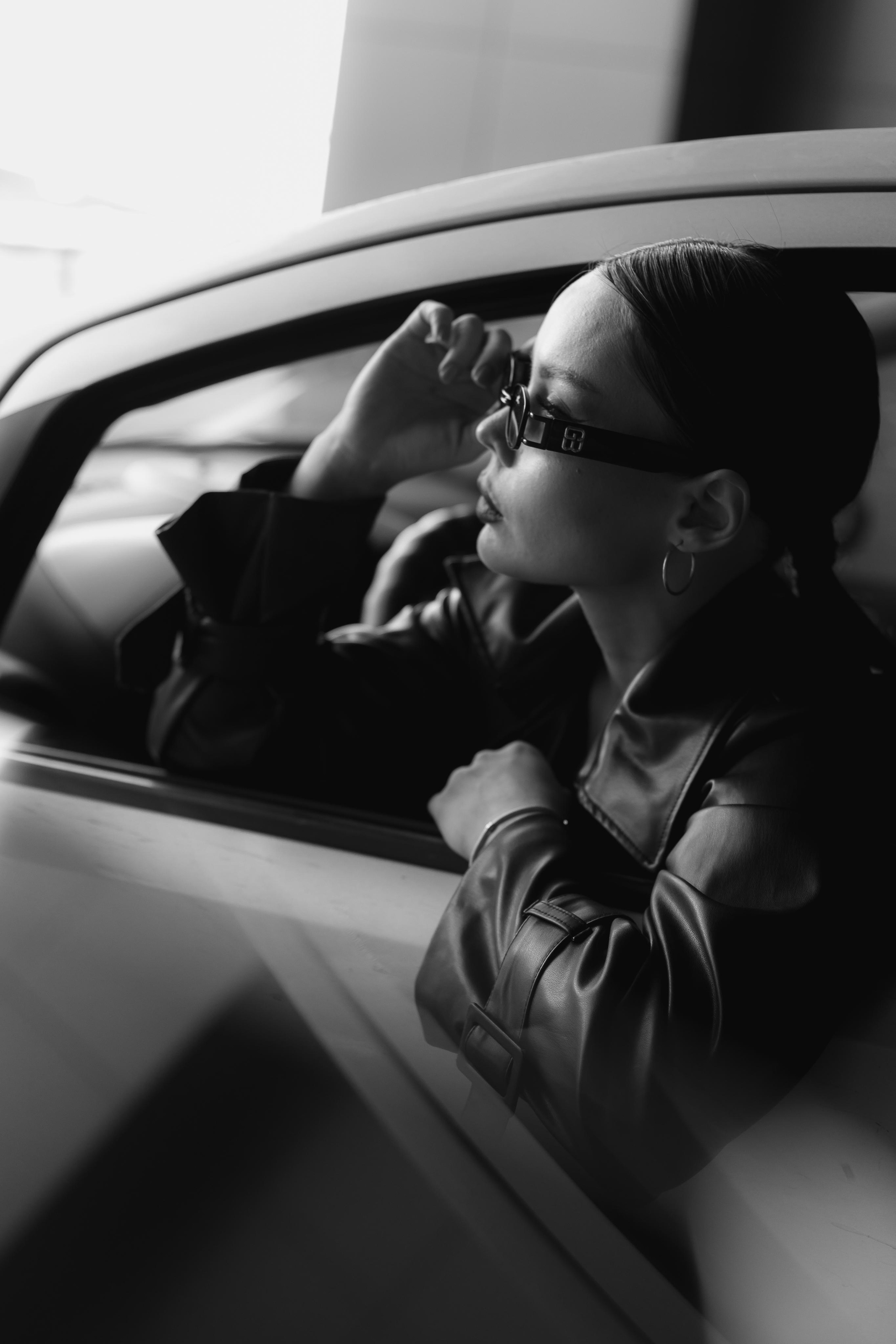 Съемка на парковке. СВАДЕБНЫЙ ФОТОГРАФ ЧЕЛЯБИНСК